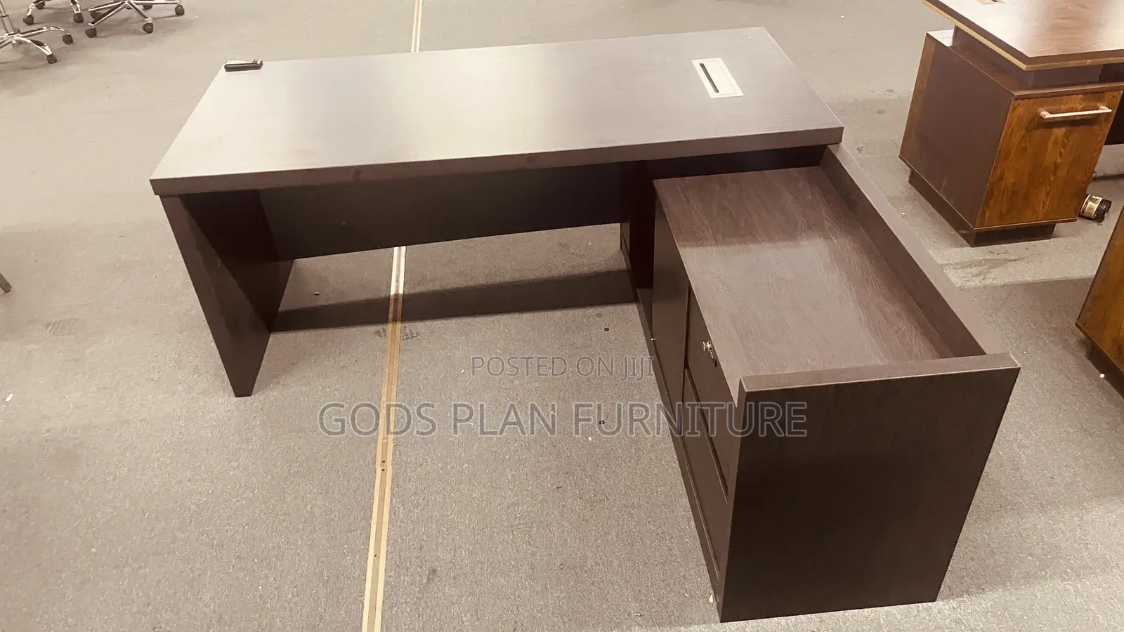 L Shaped Office Table (9304-18)