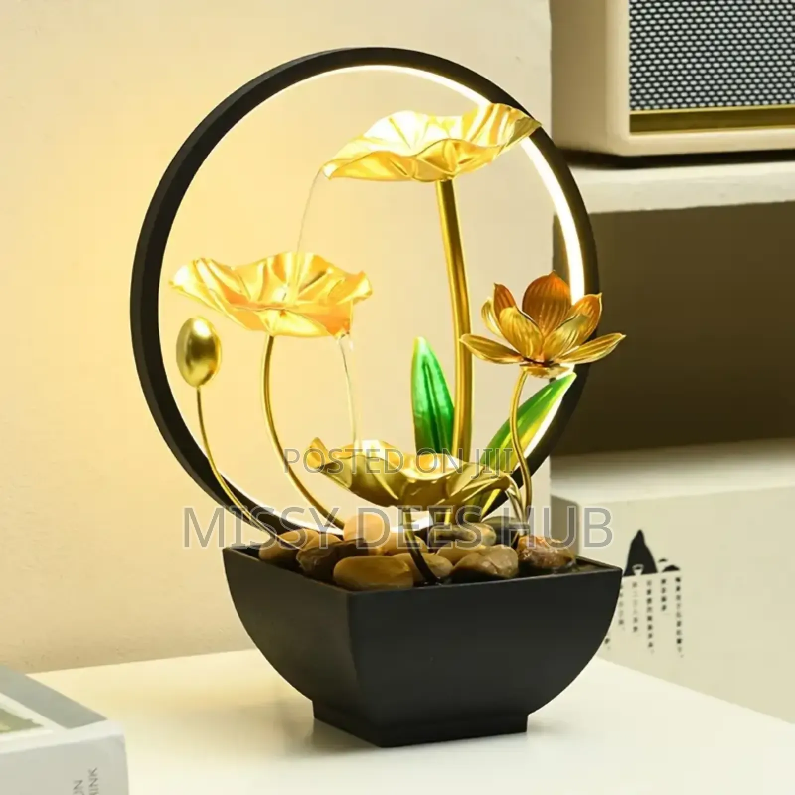Room Decor (Fountain 4 Medium Sized)