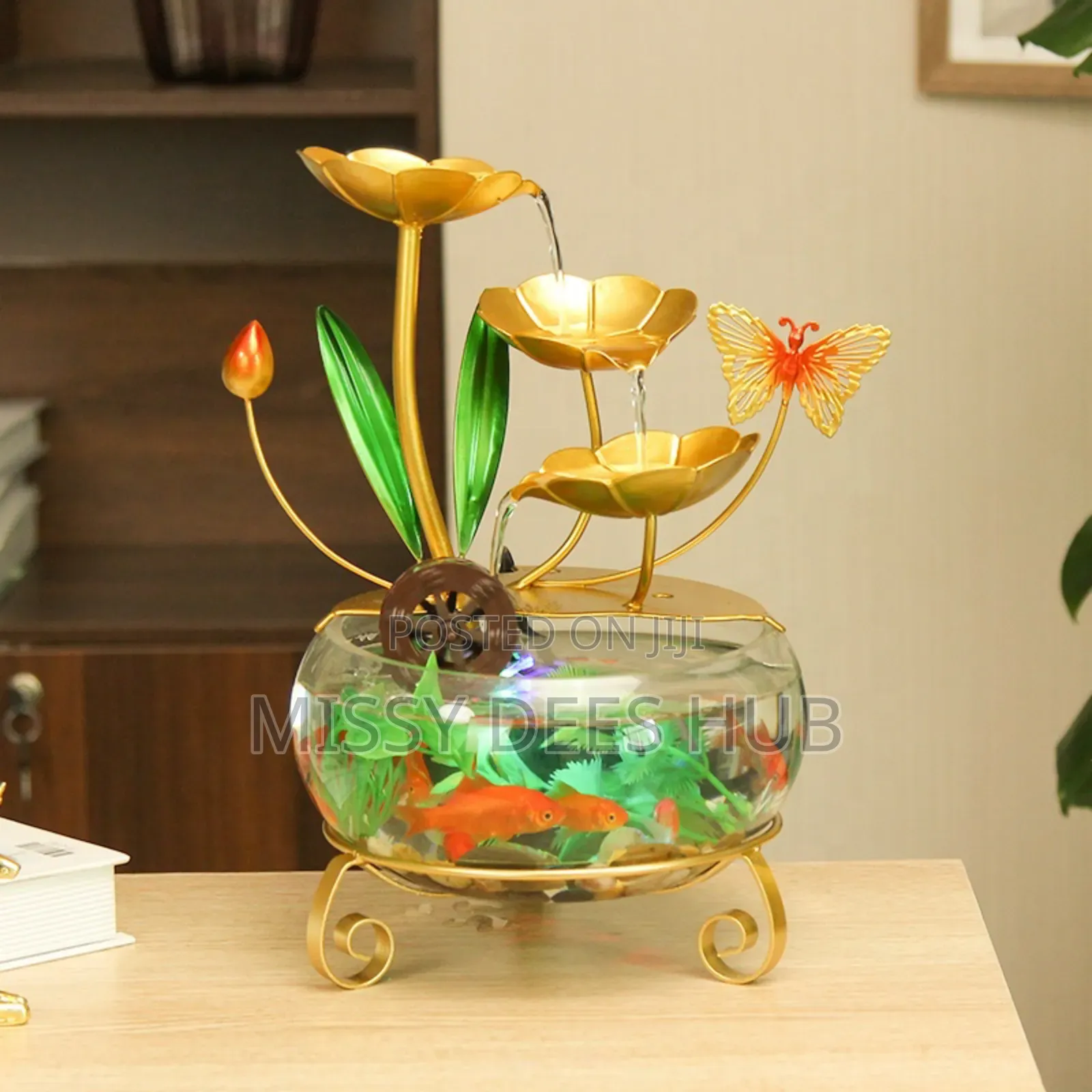Room Decor (Fountain 4 Medium Sized)