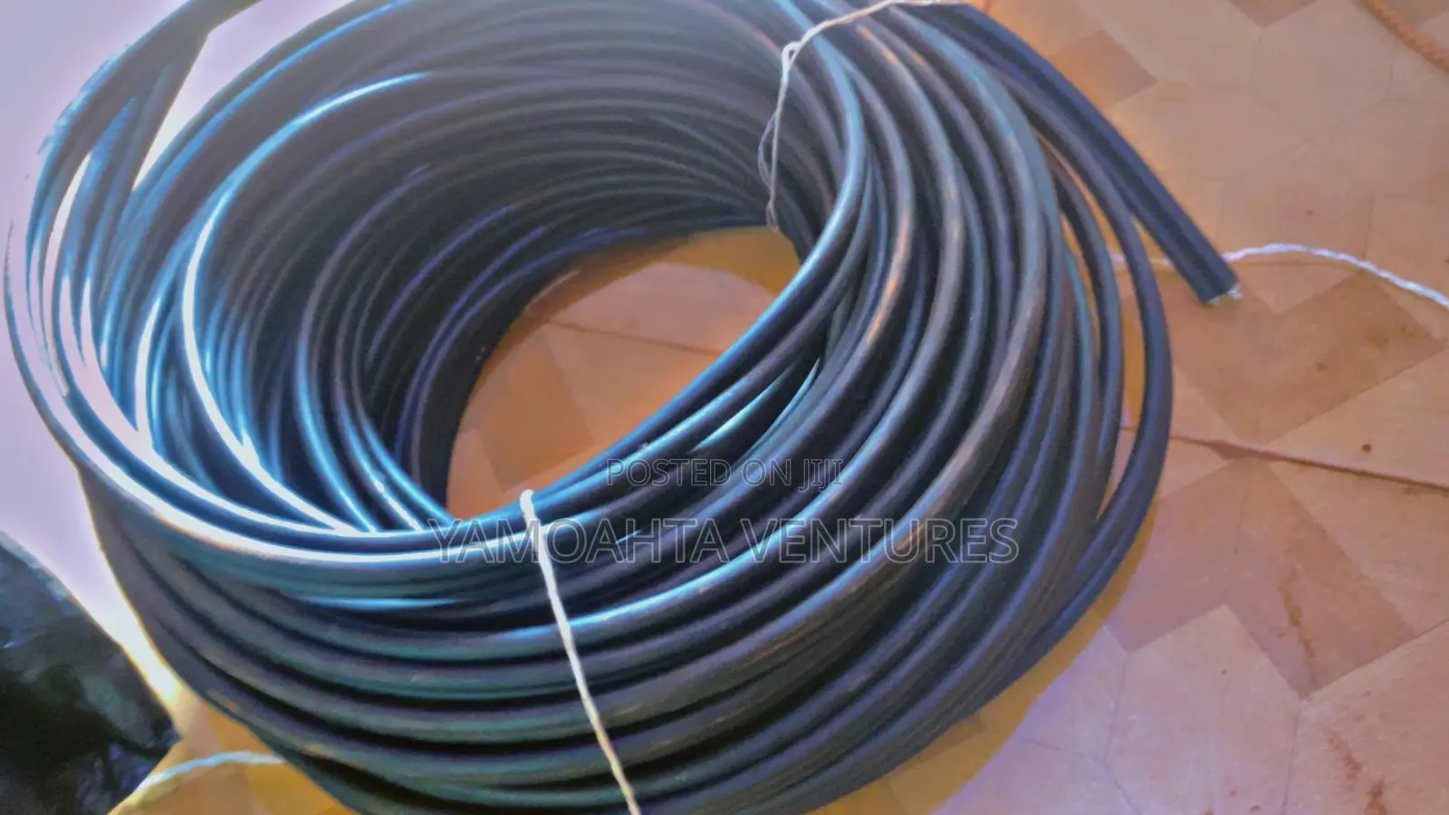 25mm Service Cable 20 Per Yard
