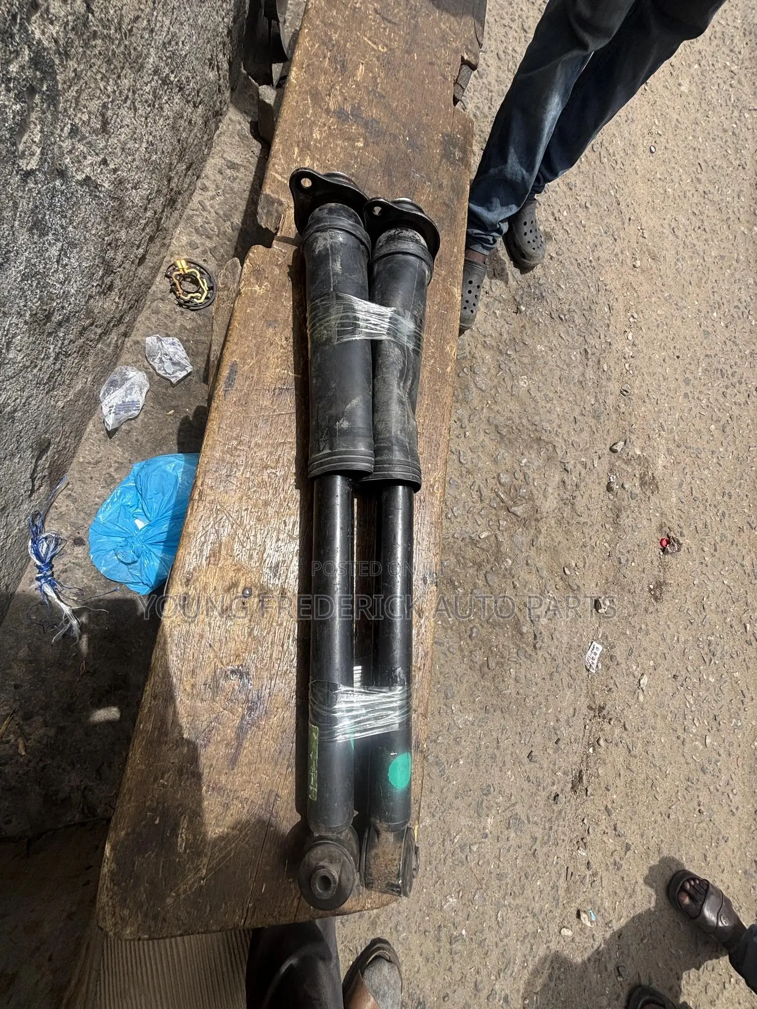 Chevrolet Sonic 2007 2008 2009 Back Shock Absorber