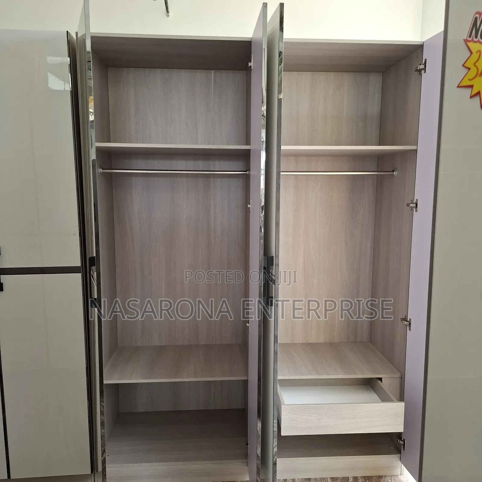 4 Door Glossy Wardrobe 160x55x220cm Kmo4 B+7