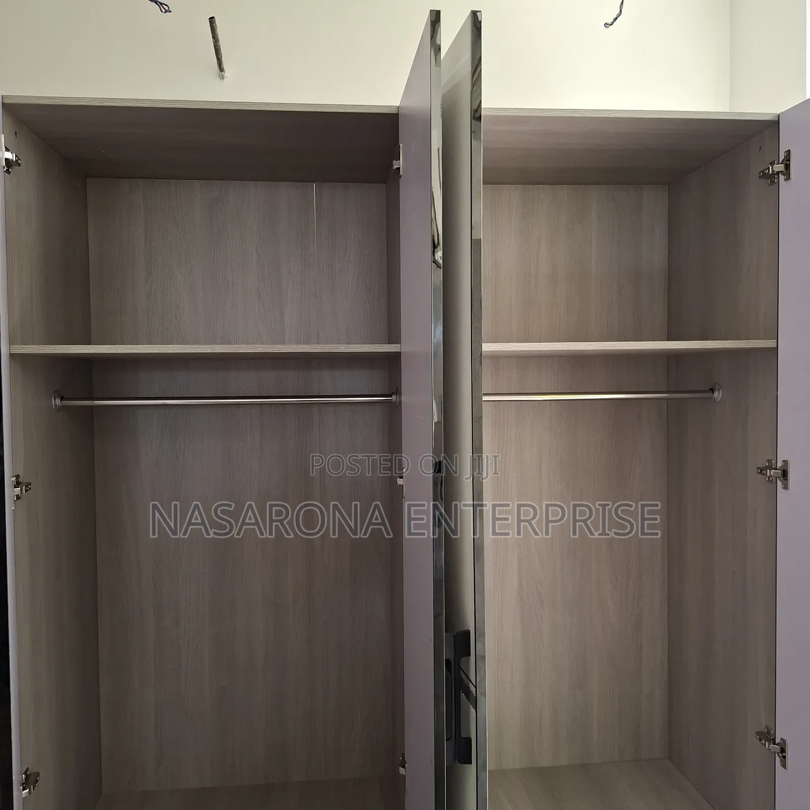 4 Door Glossy Wardrobe 160x55x220cm Kmo4 B+7