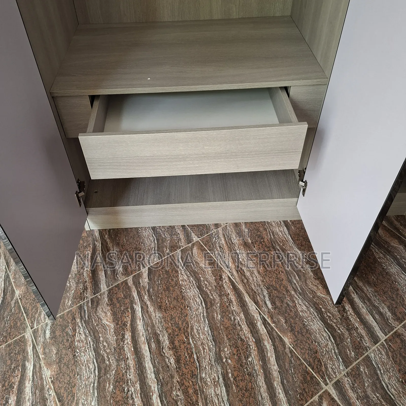 High Gloss Double Wardrobe 120x55x220cm Kmo3+B+7