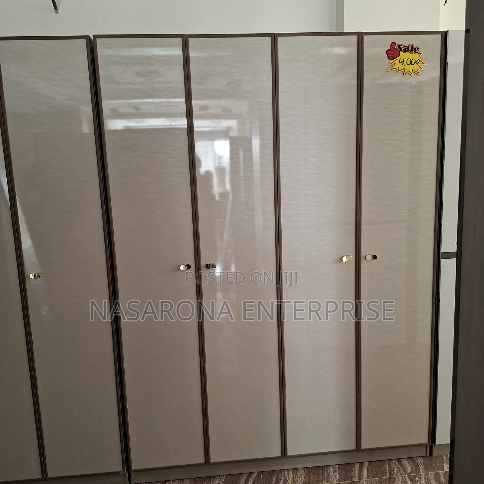 Higj Gloss 4 Door Double Wardrobe 160x55x220cm Kmo4-G-02
