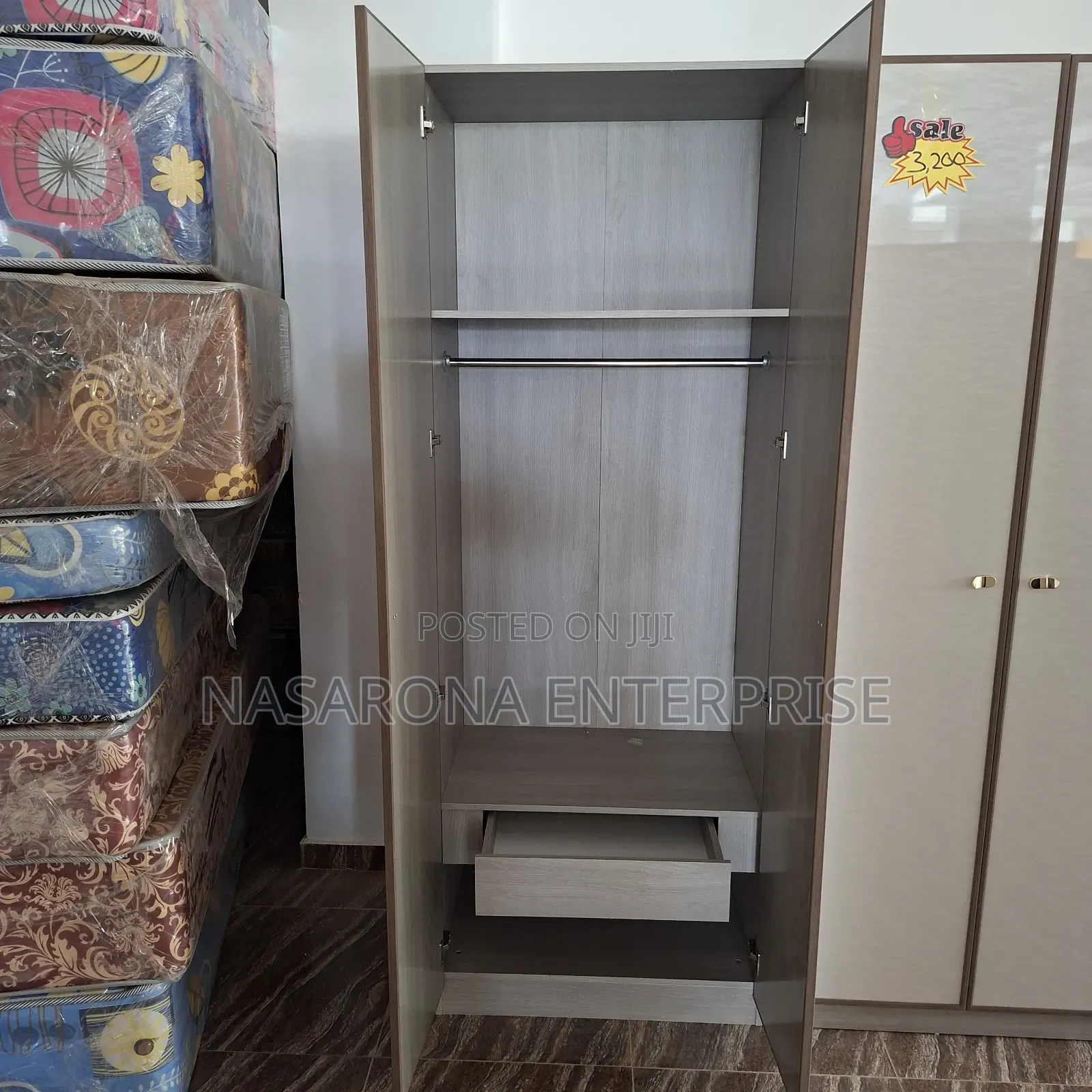 2 Door Single Wardrobe 80x55x220cm Kmo2-G-02