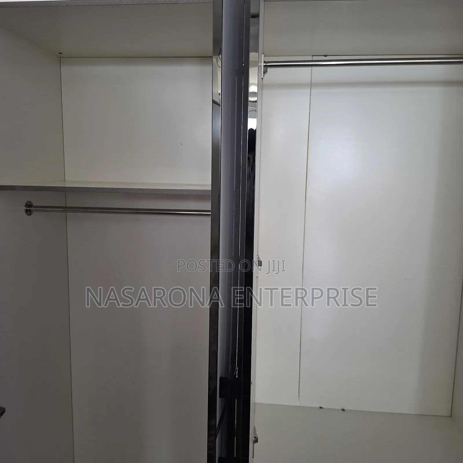 High Gloss 4 Door Double Wardrobe 160x55x200cm a-17
