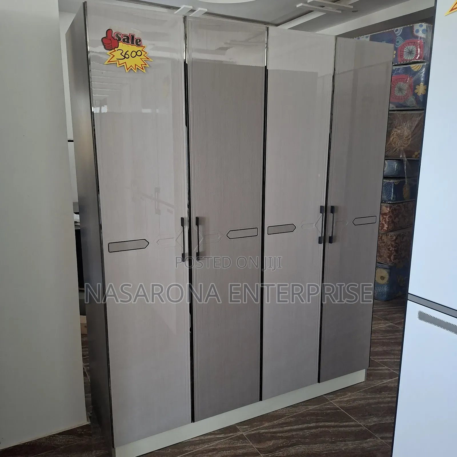 Glossy 4 Door Double Wardrobe 160x55x220cm a-1