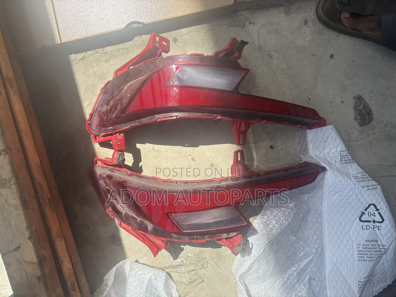 Hyundai Elantra Back Bumper Reflector Light 2019 2020