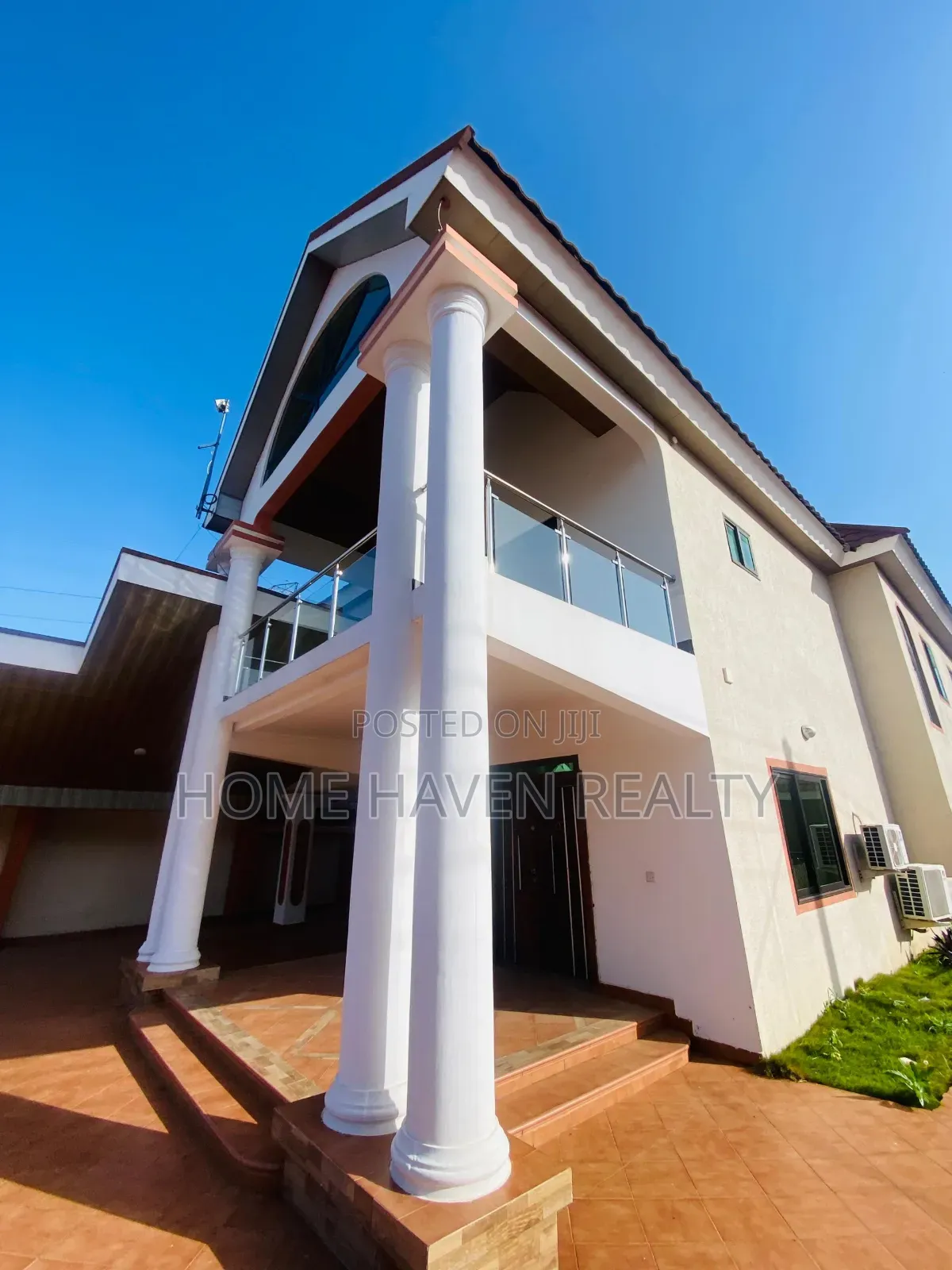5bdrm House in Dzorwulu for rent