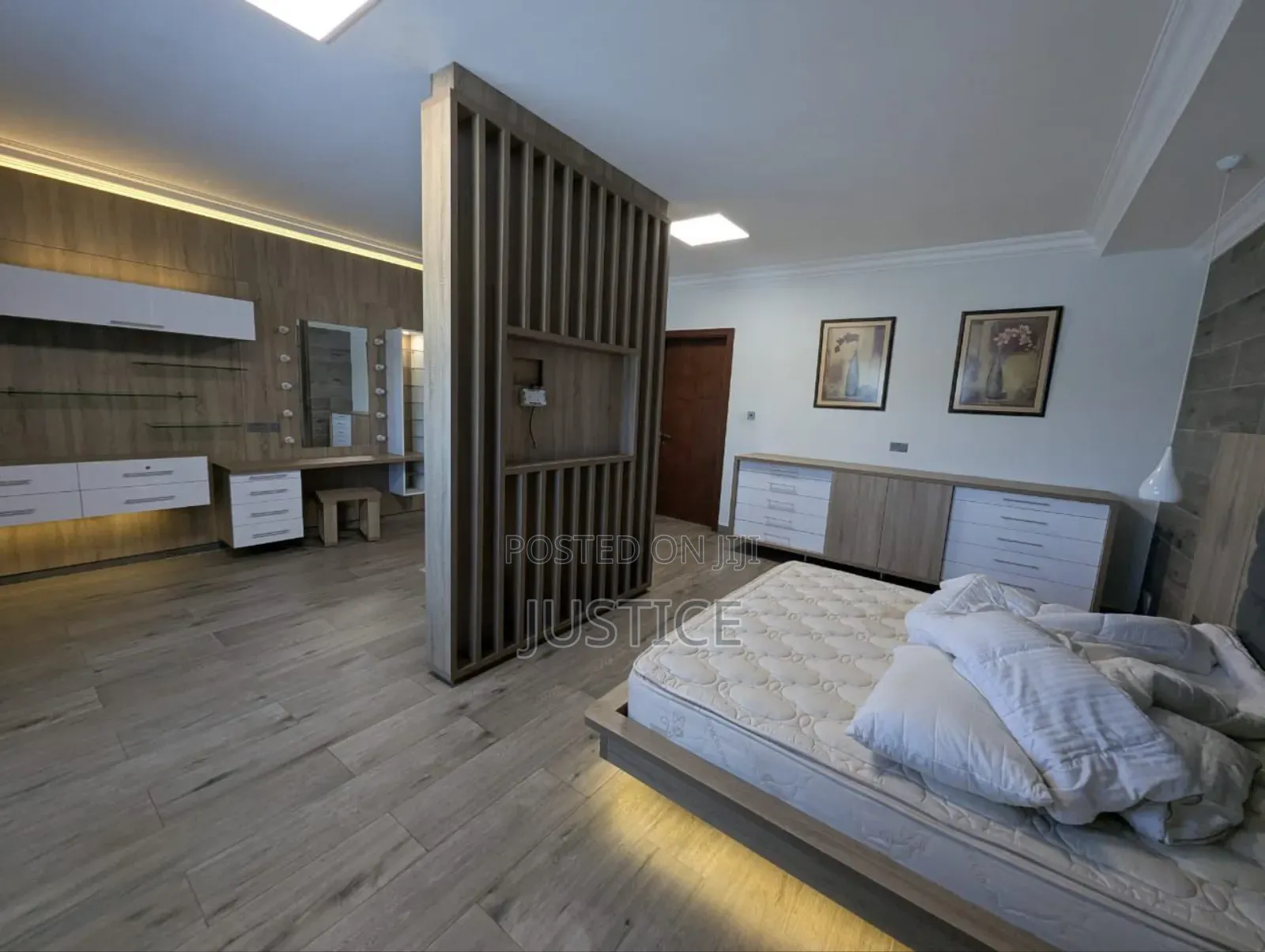 4bdrm Mansion in Airport Hills Estate for sale