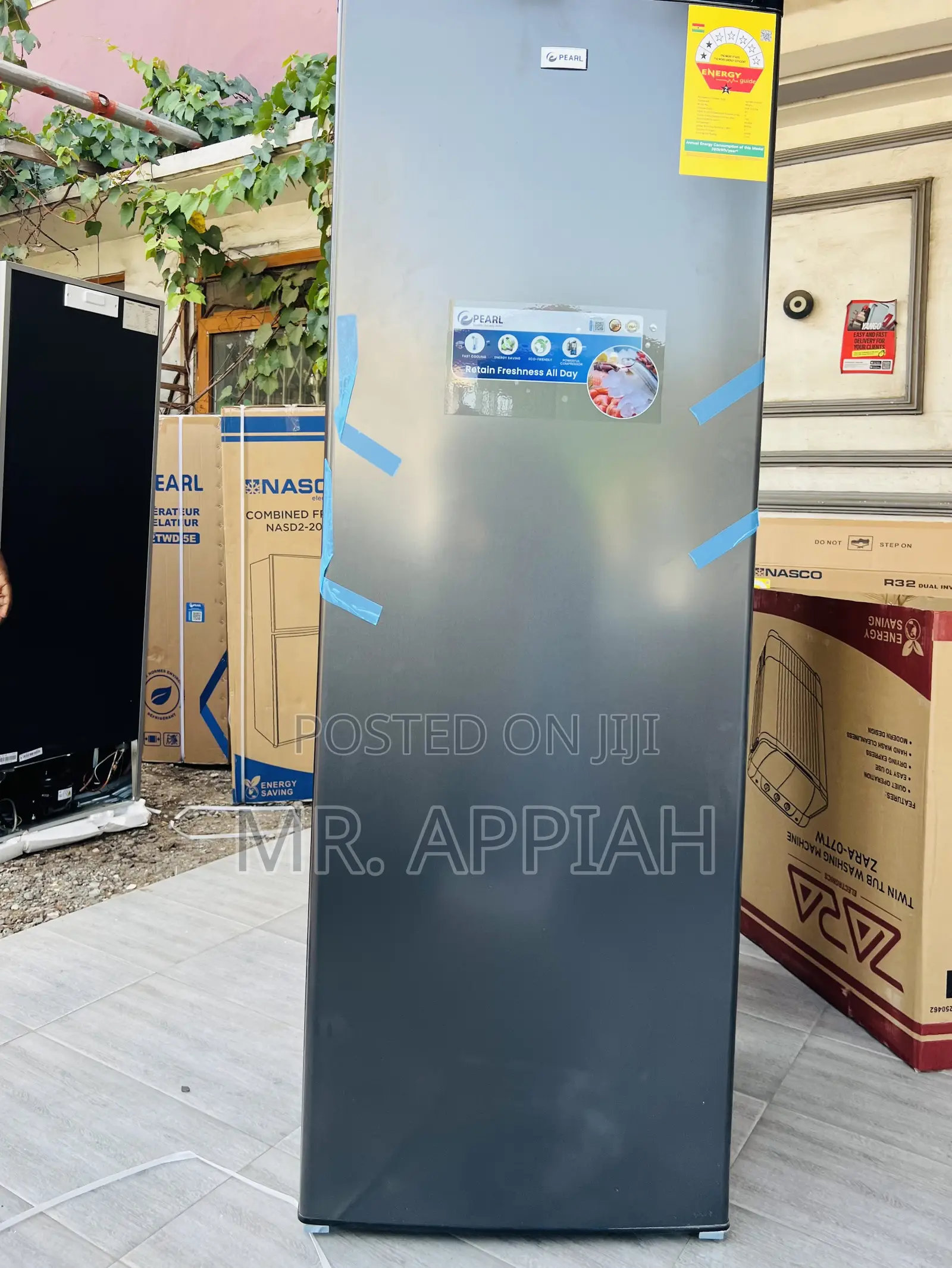 Eco-Friendly Pearl Puf-370 242liters 1 Door Upright Standing Freezer