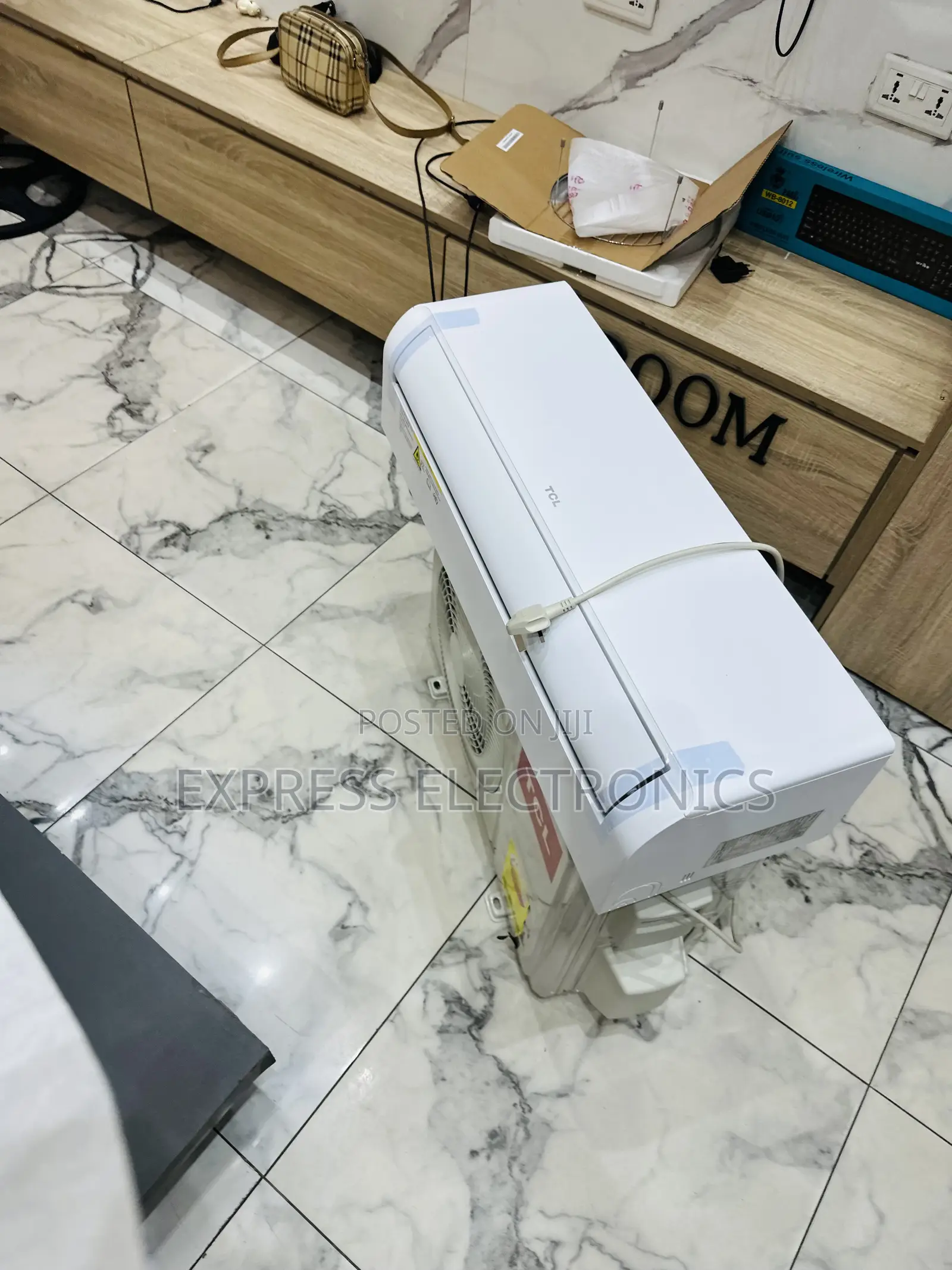 Dehumidifier Split R410 Gas TCL 1.5hp Air Conditioner