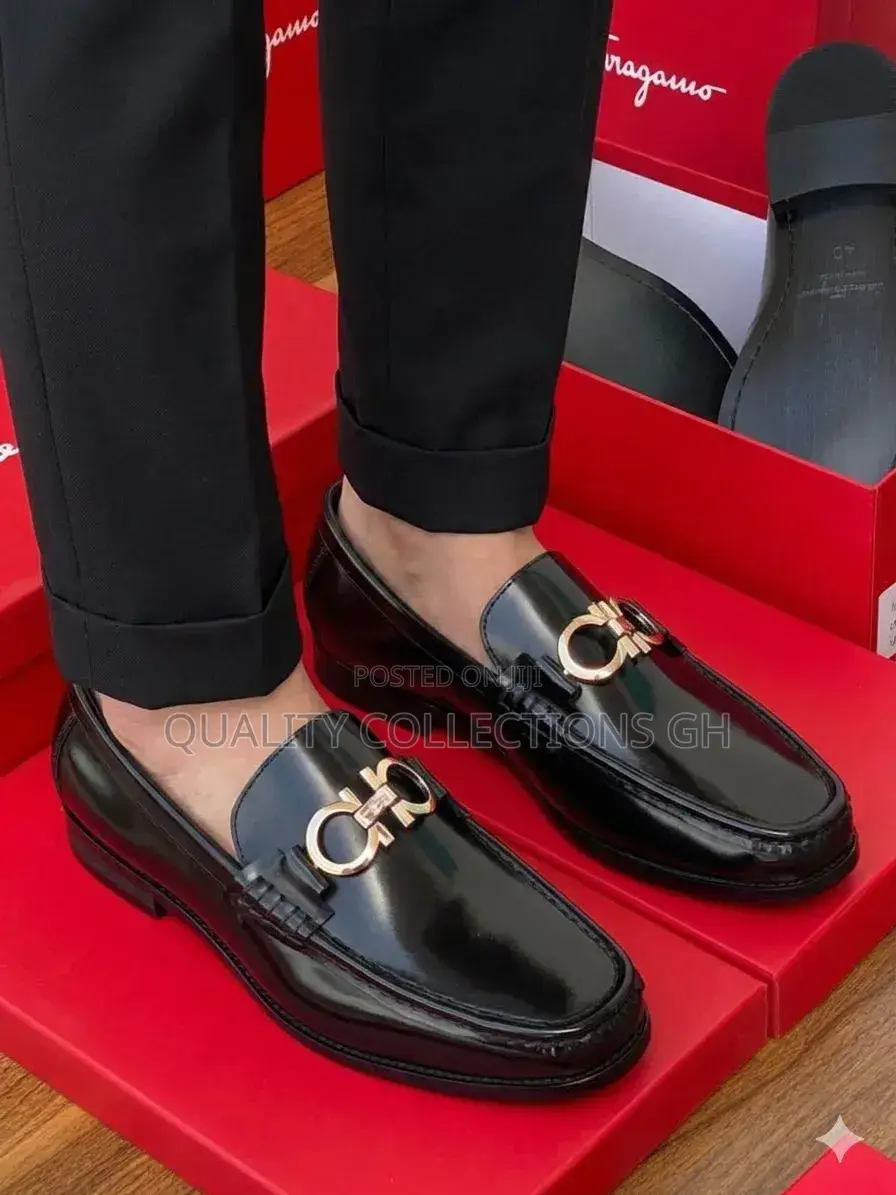 Black Leather Salvatore Ferragamo