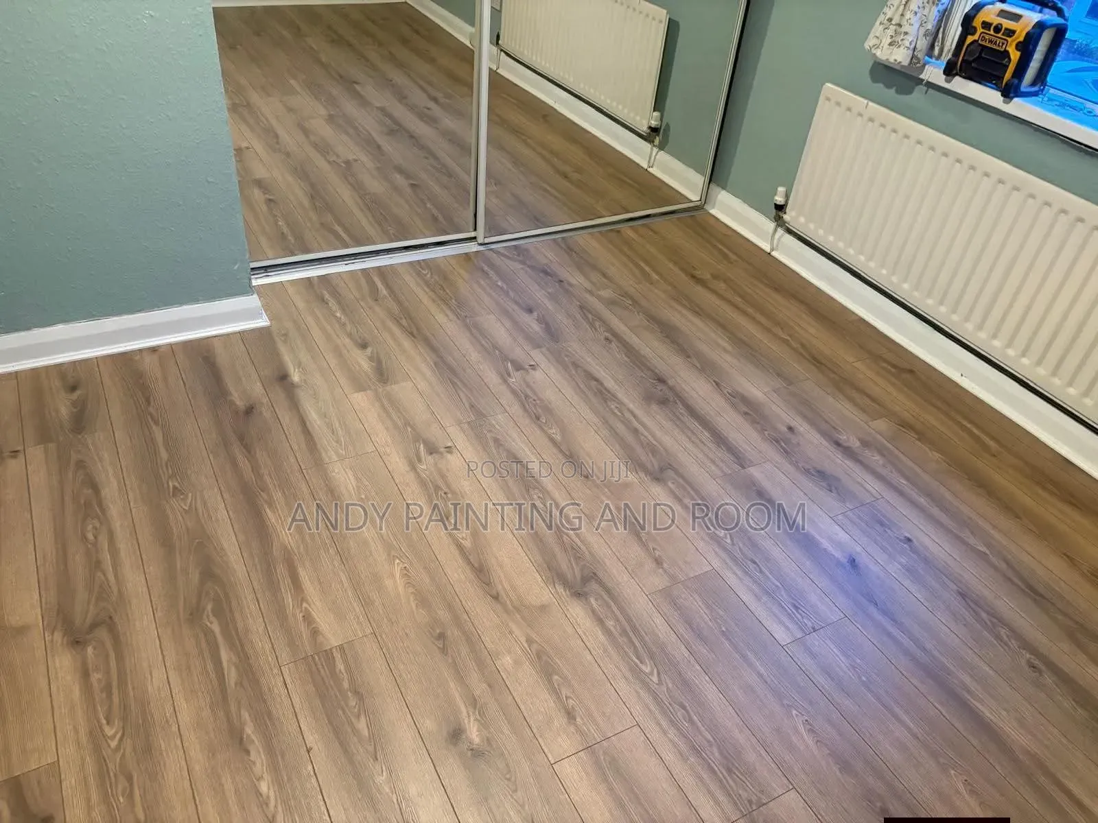 Modern Vinyl Flooring Professional