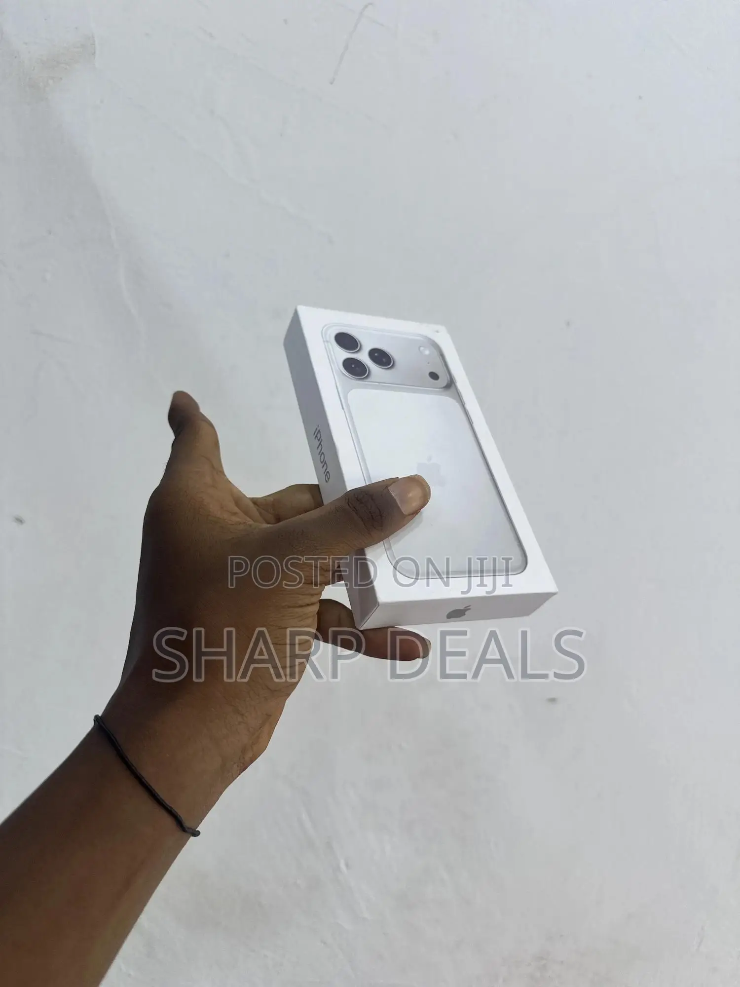 New Apple iPhone XR 128 GB Silver