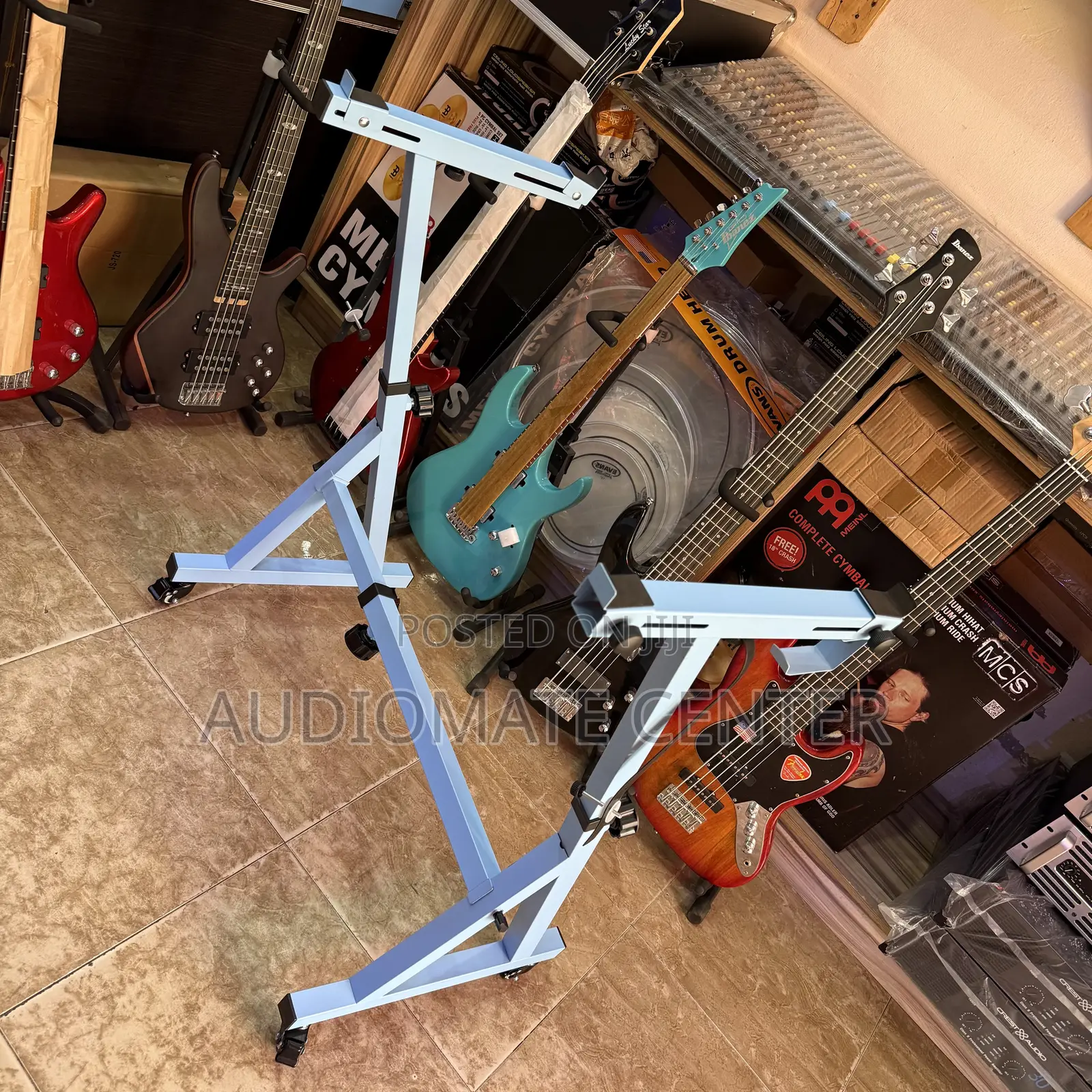 Z-Type Keyboard Stand