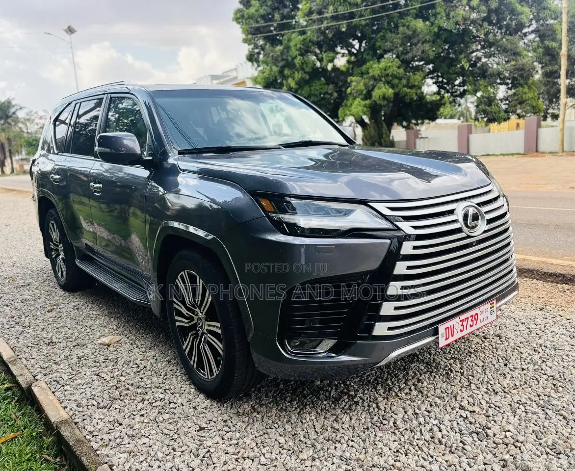 Lexus LX 570 AWD 2018 Gray