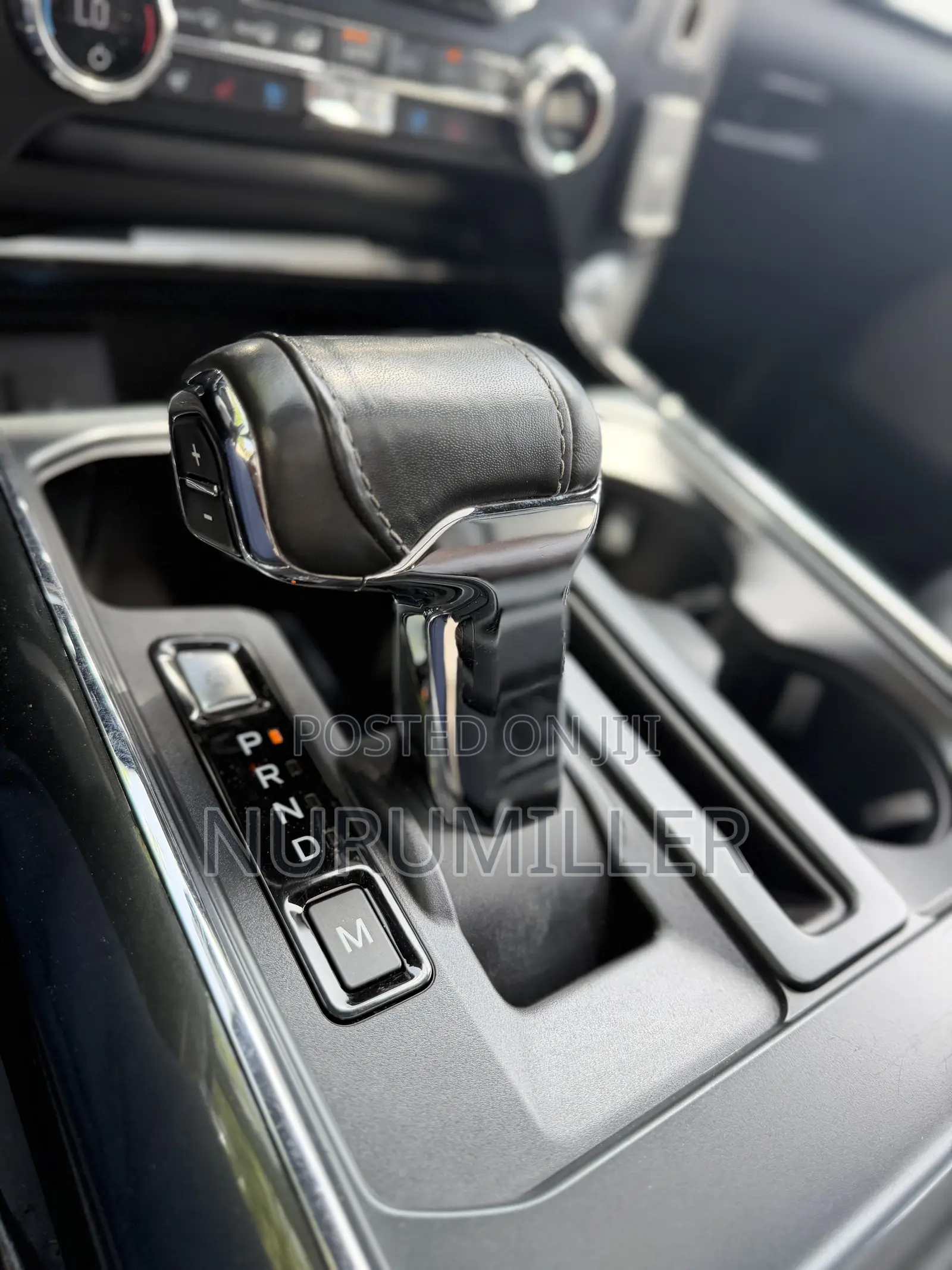 Ford F-150 LARIAT 2021 White
