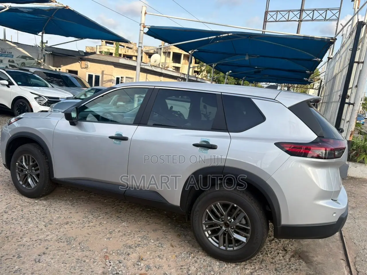 Nissan Rogue SV 2024 Silver