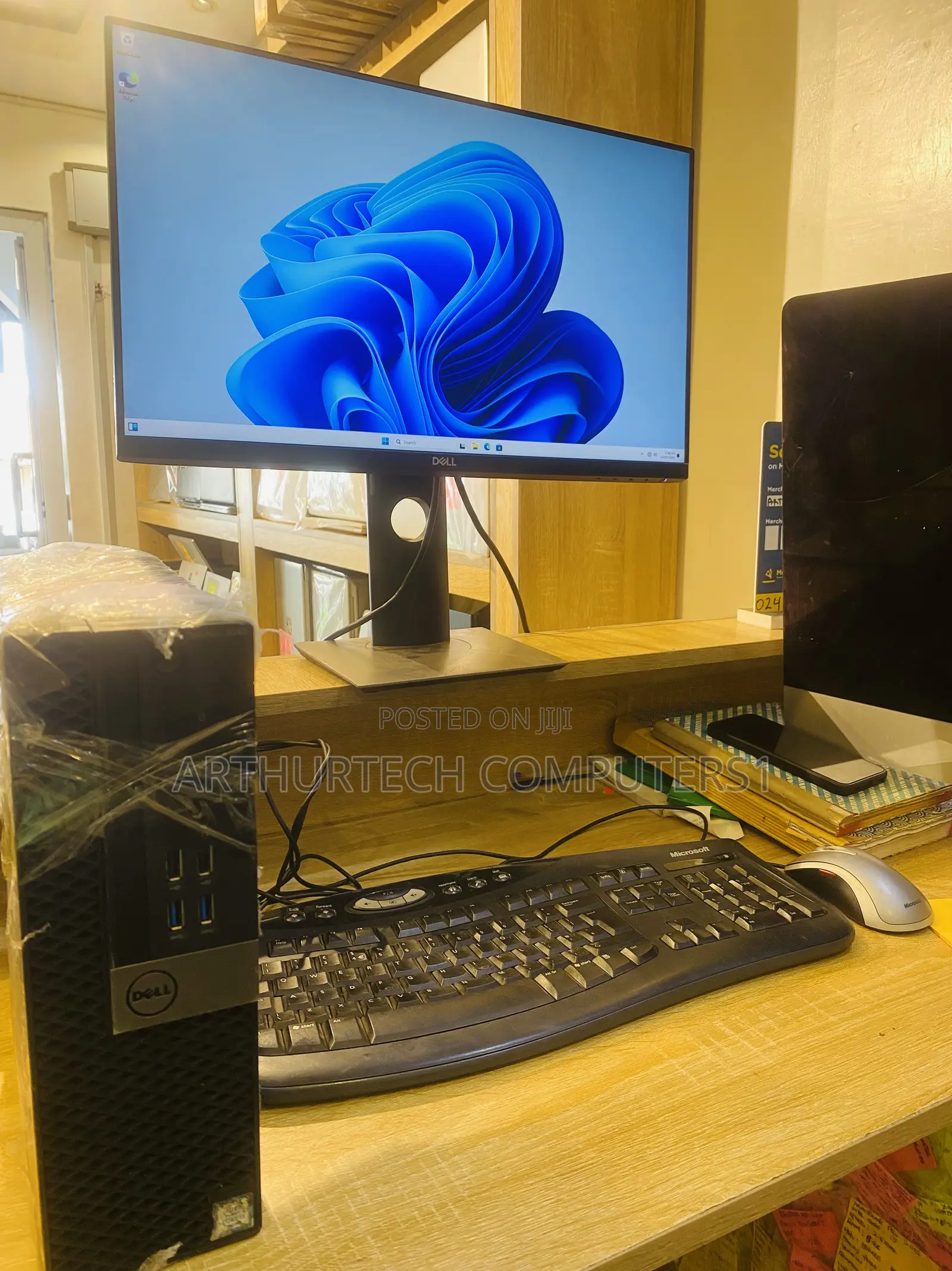 Desktop Computer Dell Optiplex 3040 4GB Intel Core i5 HDD 500GB