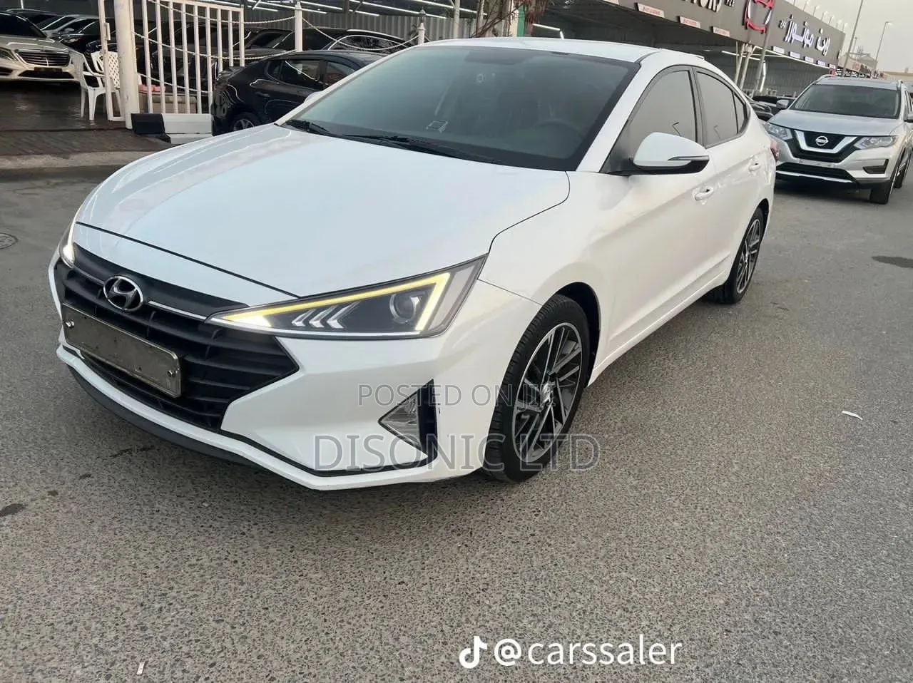Hyundai Elantra 2019 White