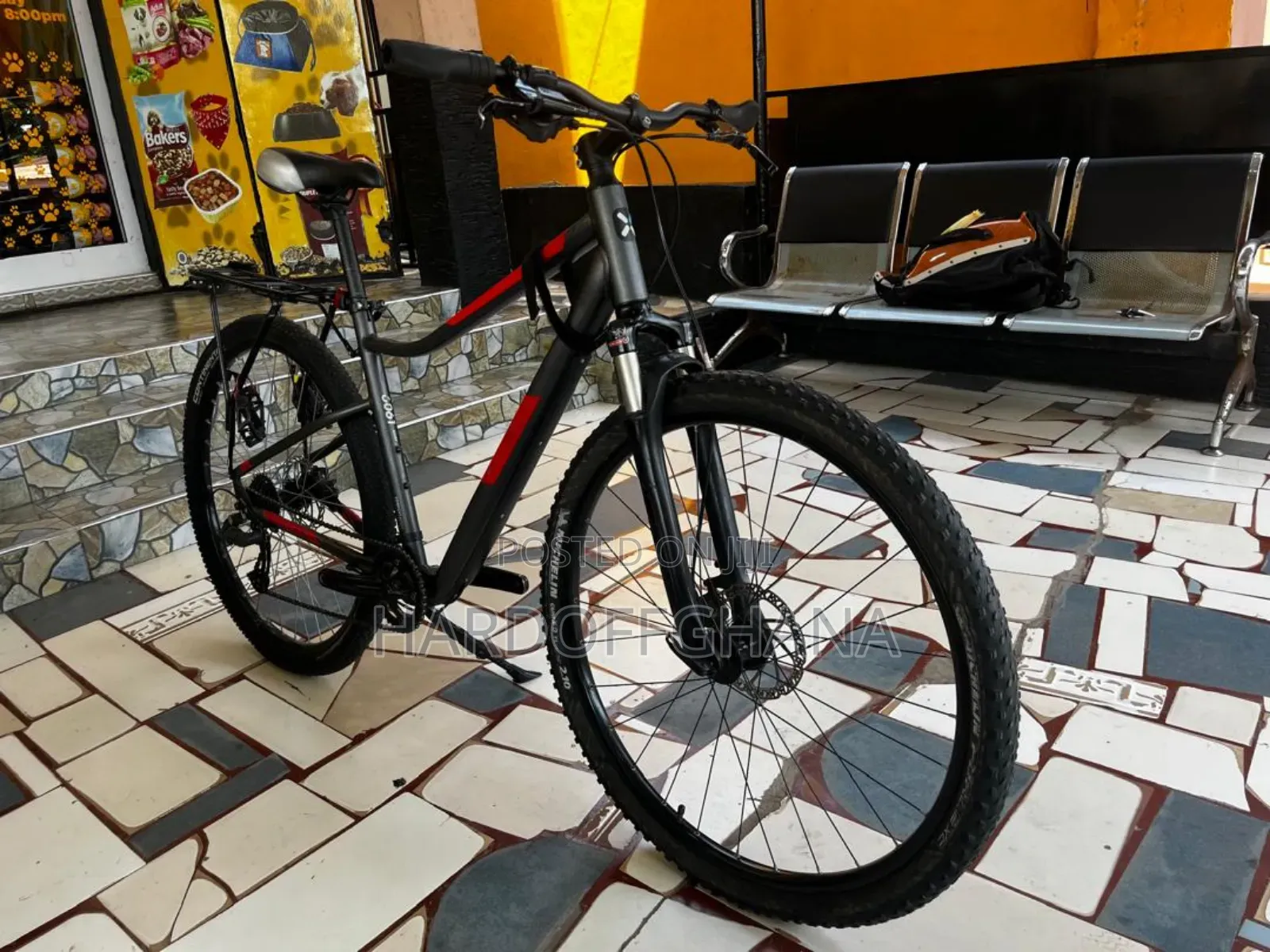 Decathlon Riverside Hybrid Bike