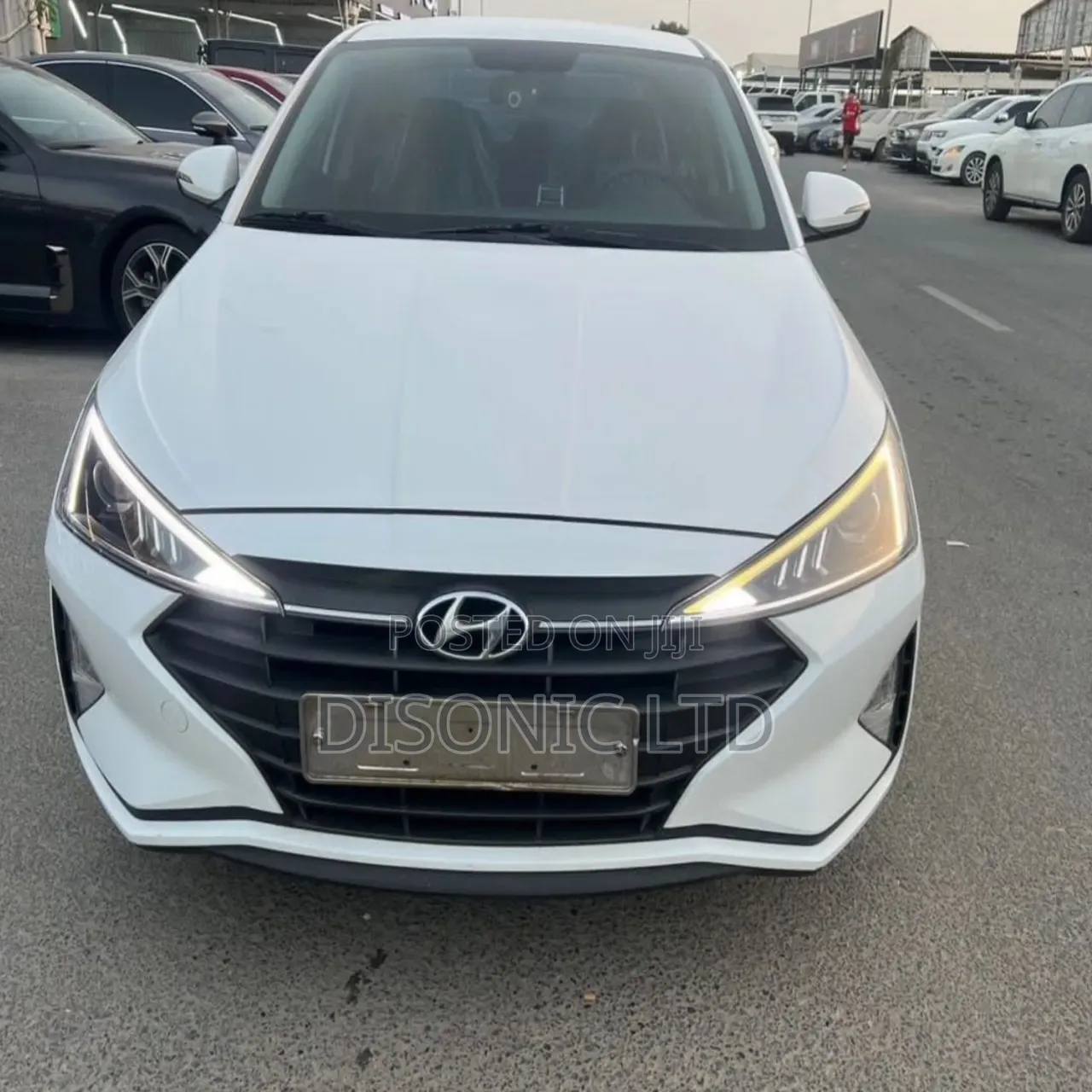 Hyundai Elantra 2019 White