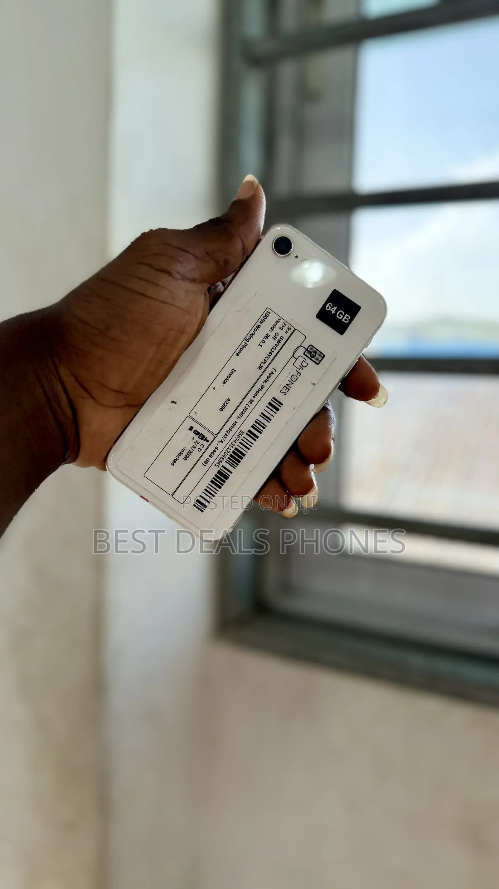 Apple iPhone SE (2020) 64 GB White