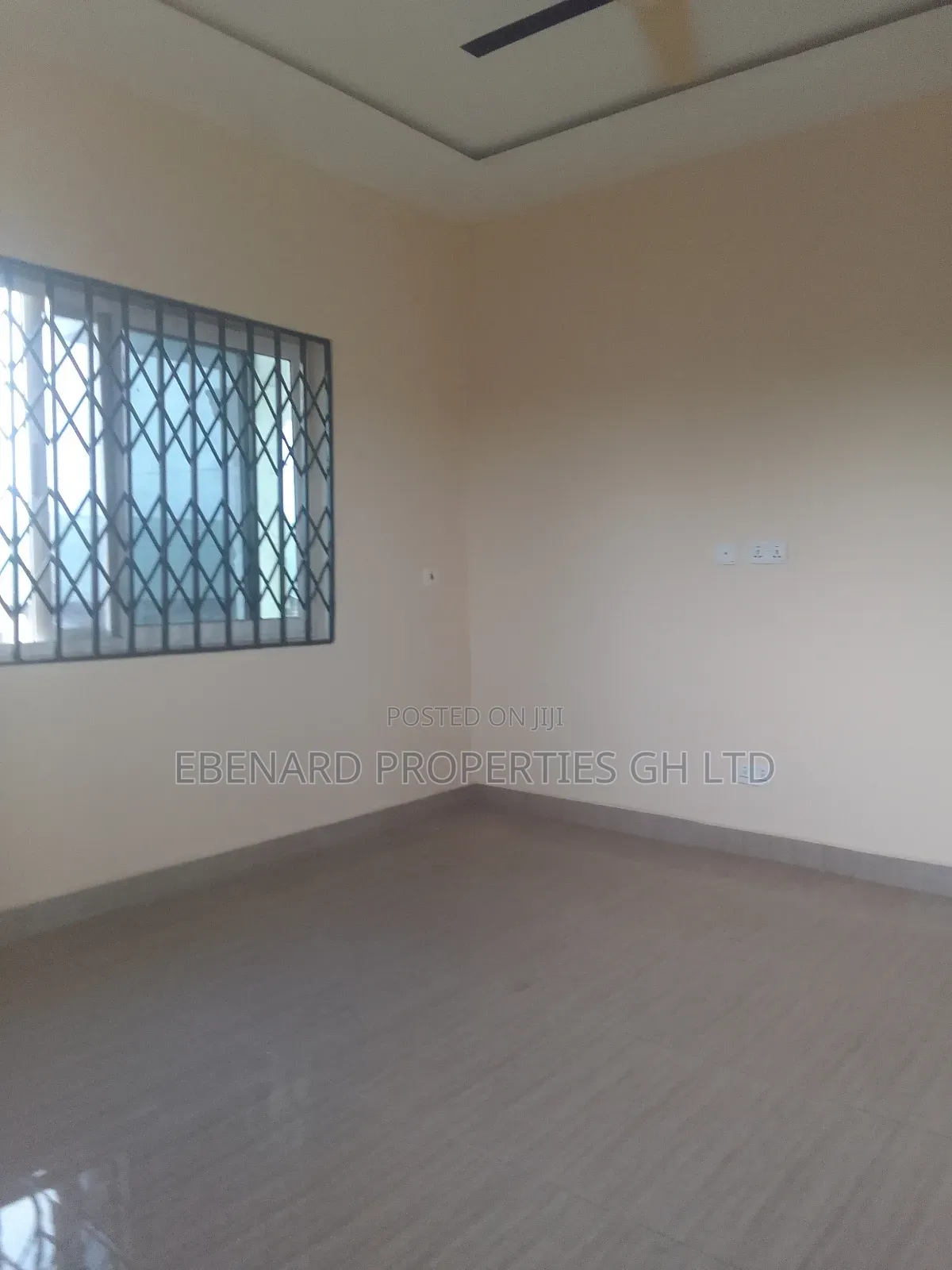 2bdrm Apartment in Ebenard, Lashibi for rent
