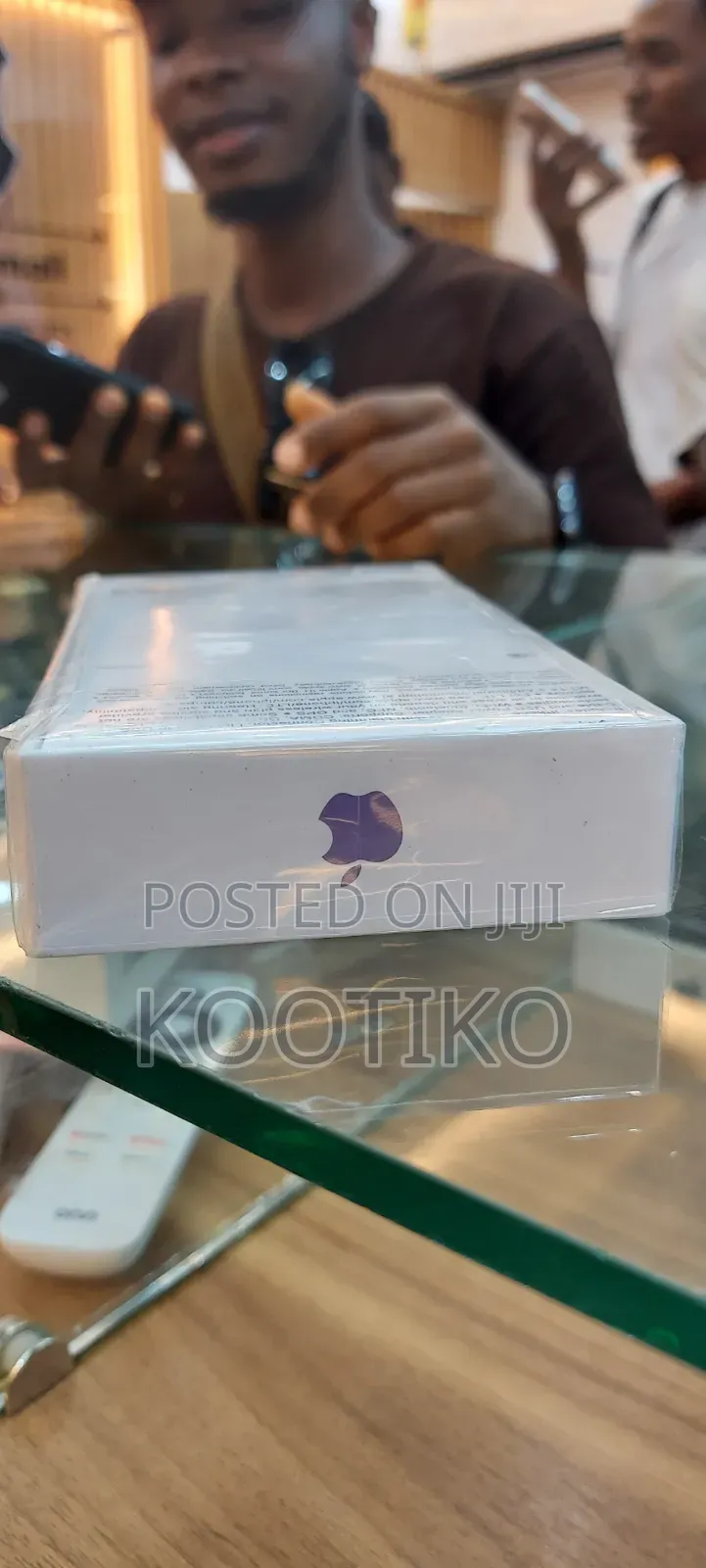 New Apple iPhone 12 128 GB Purple