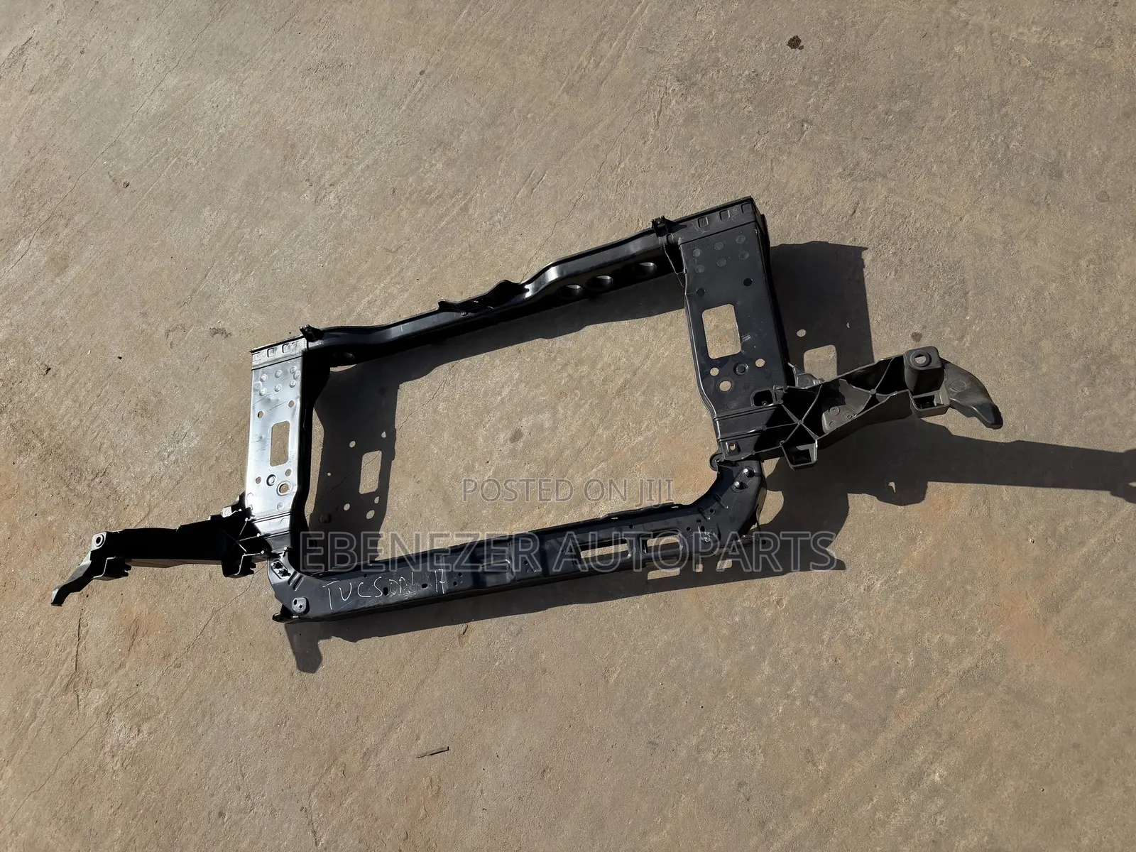 Hyundai Tucson 2016,2017,2018 Radiator Support