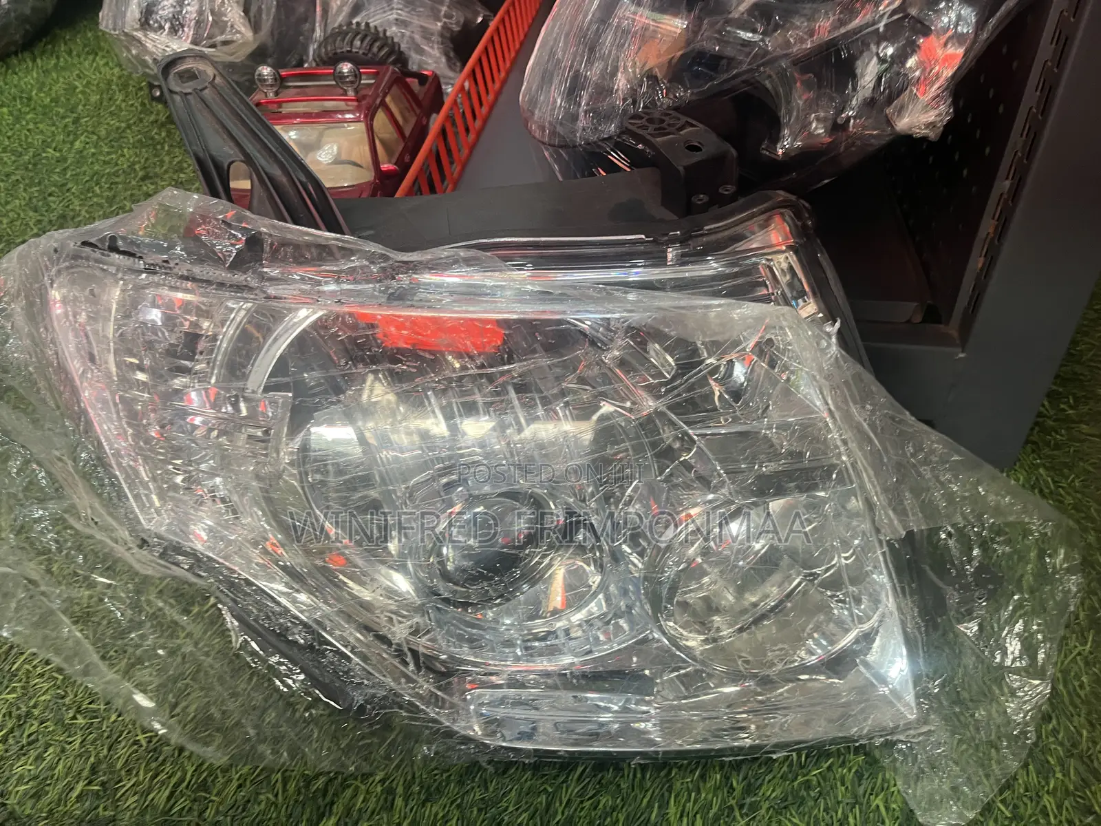 Pajaro 2014,2015,2016,2017,2018,2019,2020 Headlight