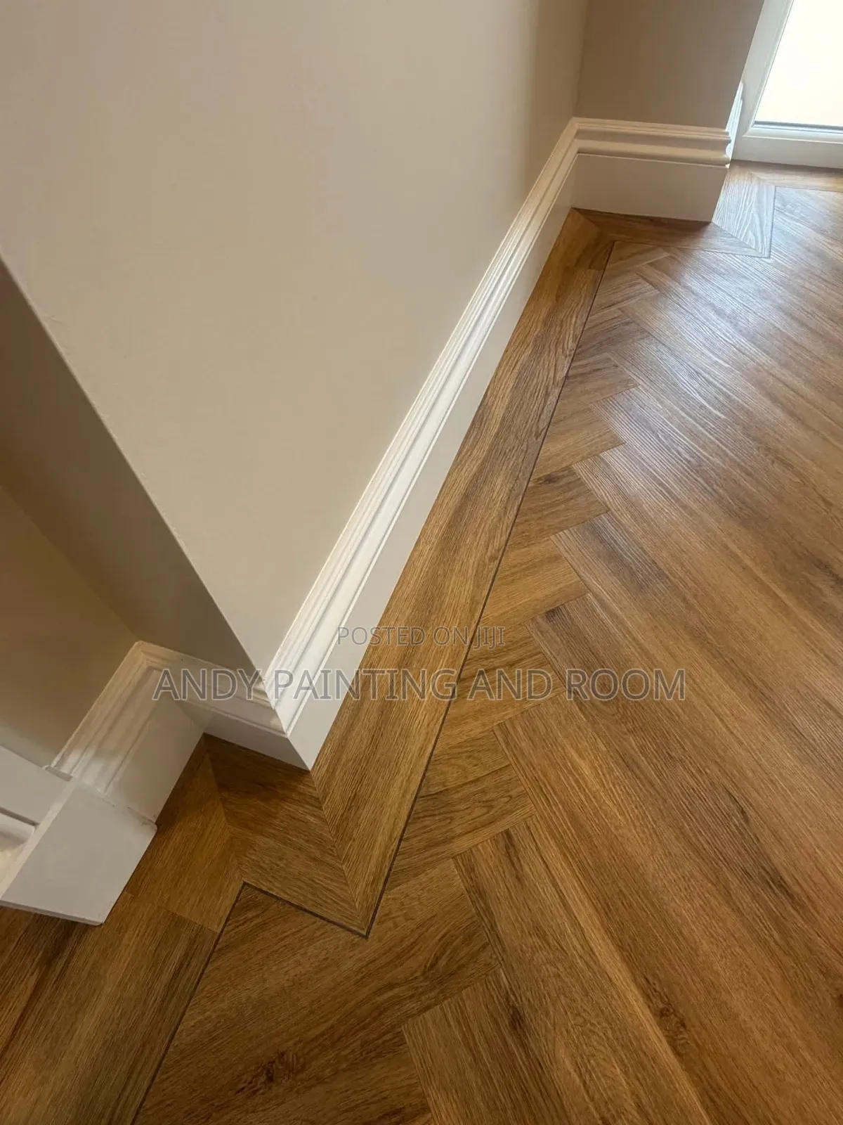 Vinyl Flooring Installer Pro