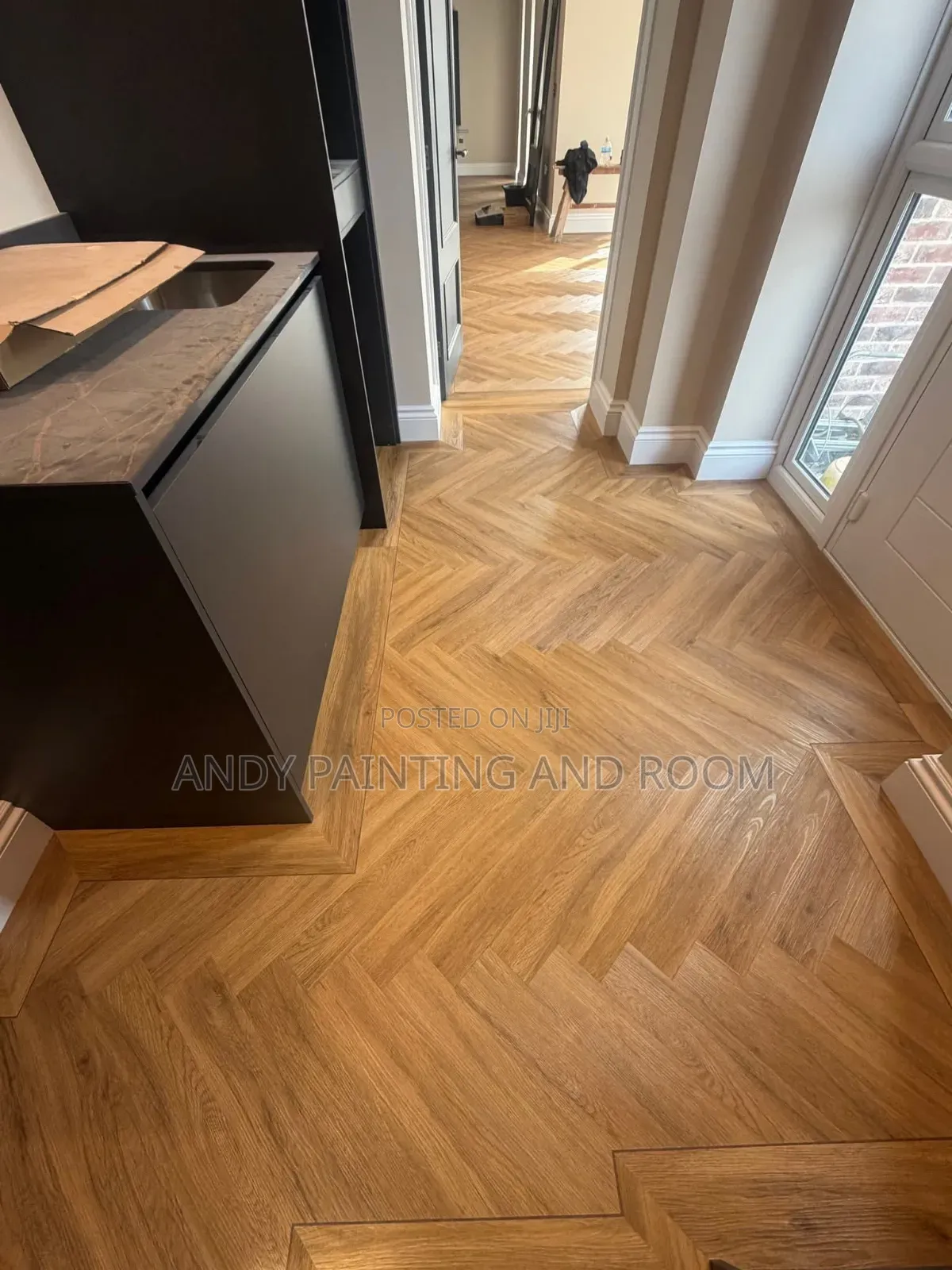 Vinyl Flooring Installer Pro