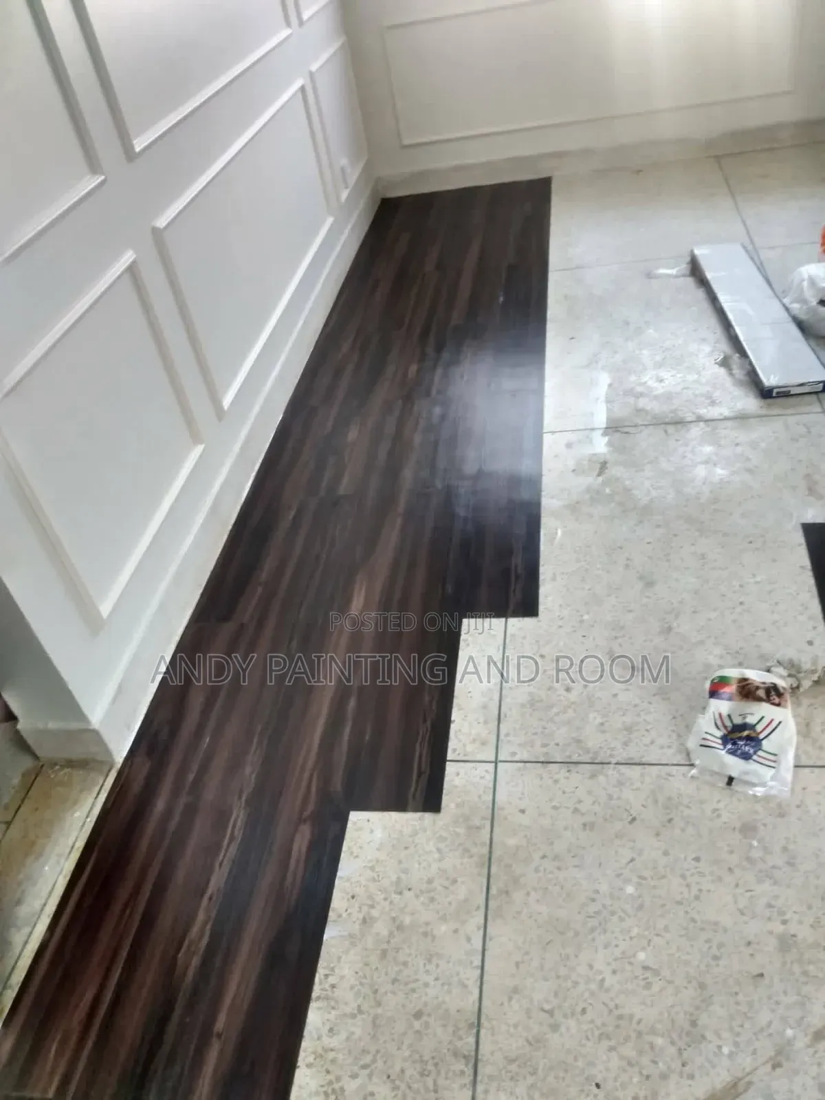 Modern Stylish Vinyl Tiles Installation