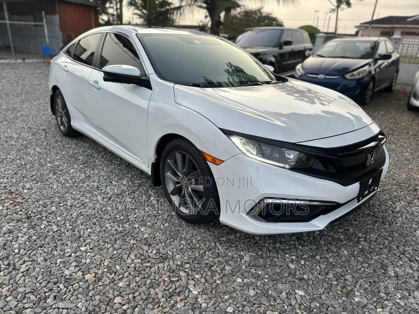 Honda Civic EX-L Sedan 2019 White