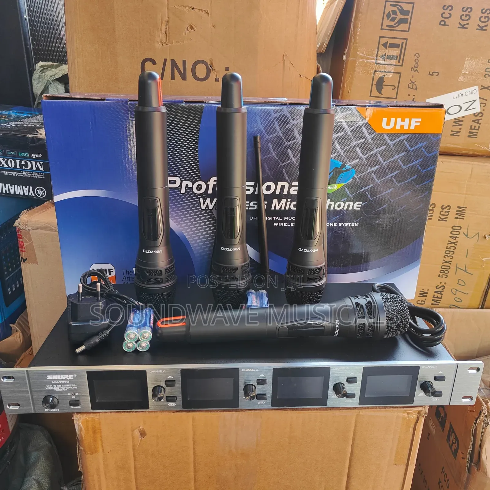 Shura Mx 7070 Cordless Microphone