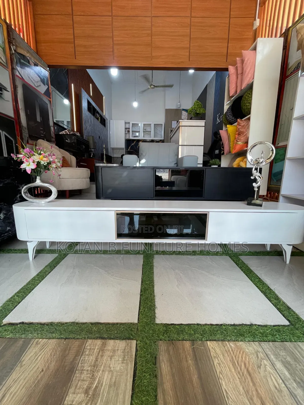 Elegant 7ft Tv Stand