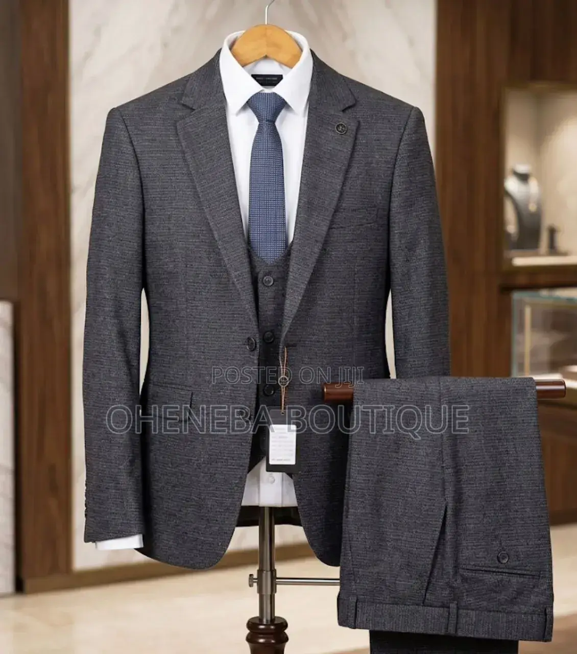 2 Pieces, 3 Pieces and Double Breasted Men's Suit