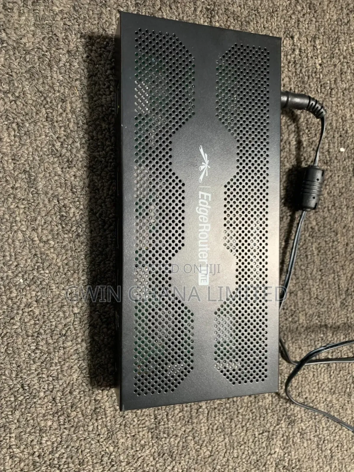 Ubiquiti Networks Edgerouter Lite 3-Port Router Erlite-3 (Black)