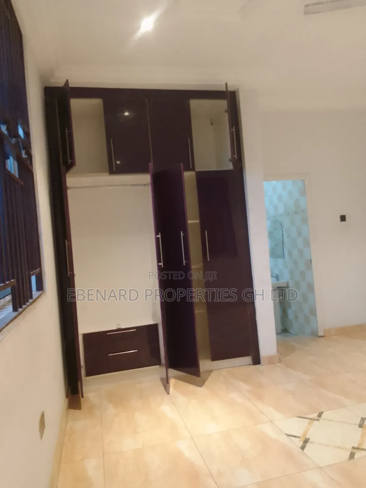 2bdrm Apartment in Ebenard Properties, Lake Side Estate for rent