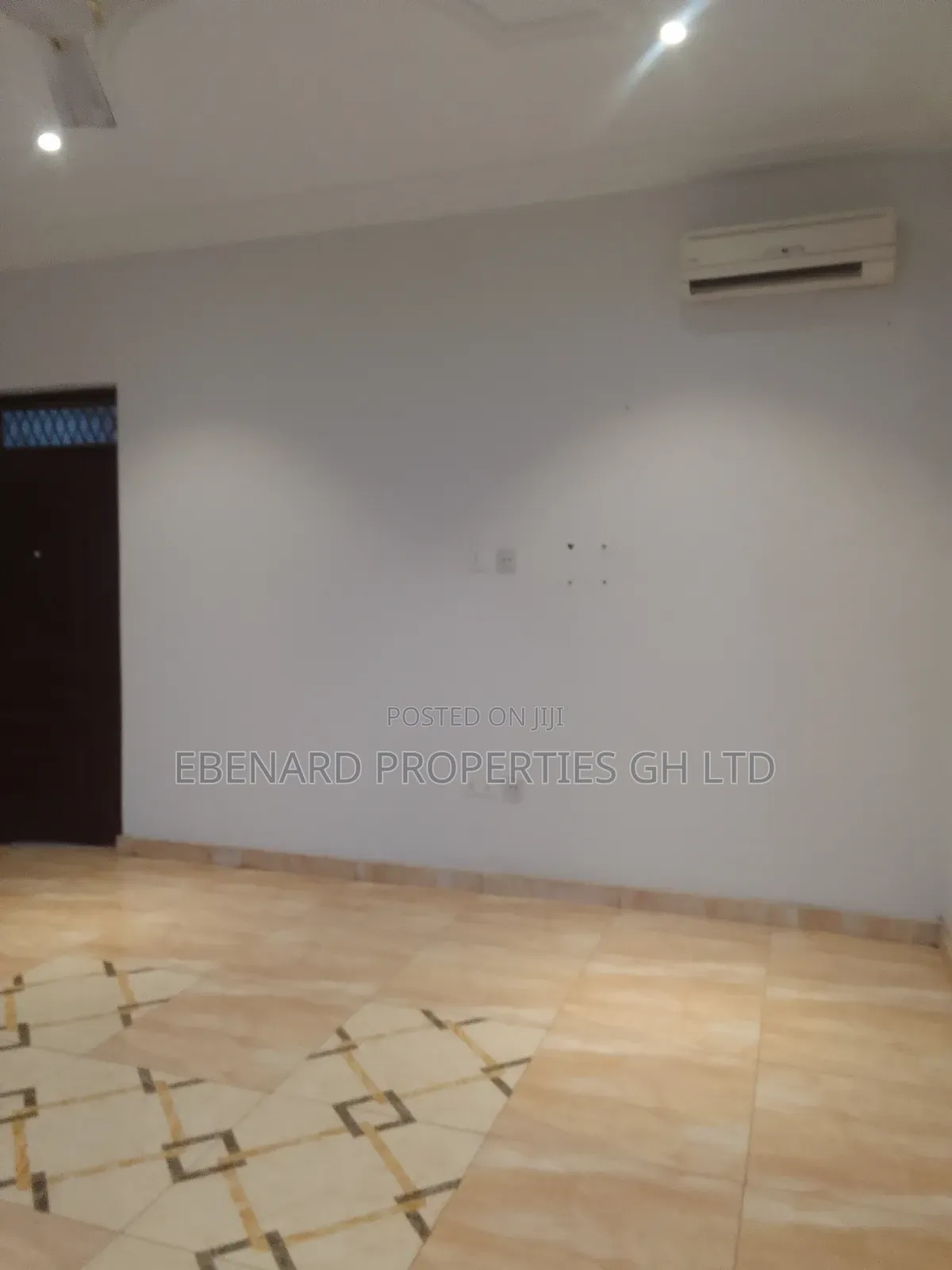 2bdrm Apartment in Ebenard Properties, Lake Side Estate for rent