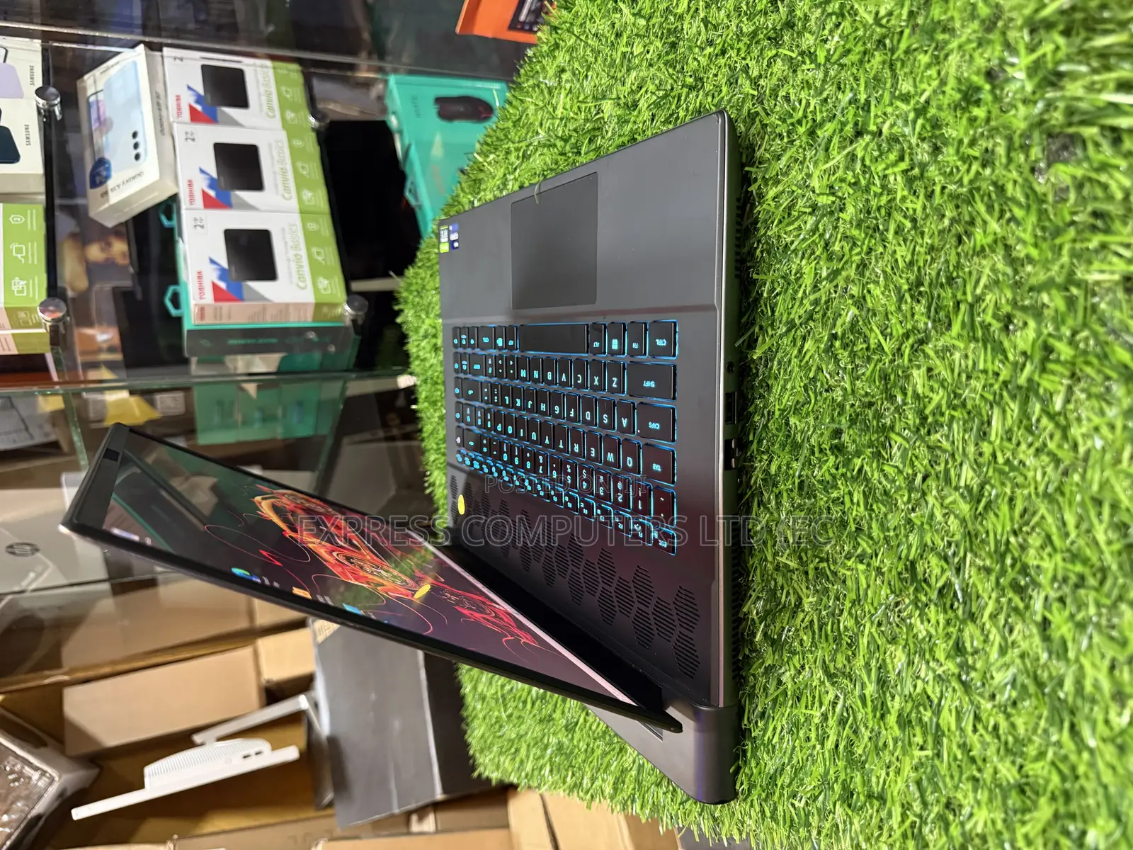 Laptop Alienware M16 R1 40GB Intel Core i9 SSD 1T