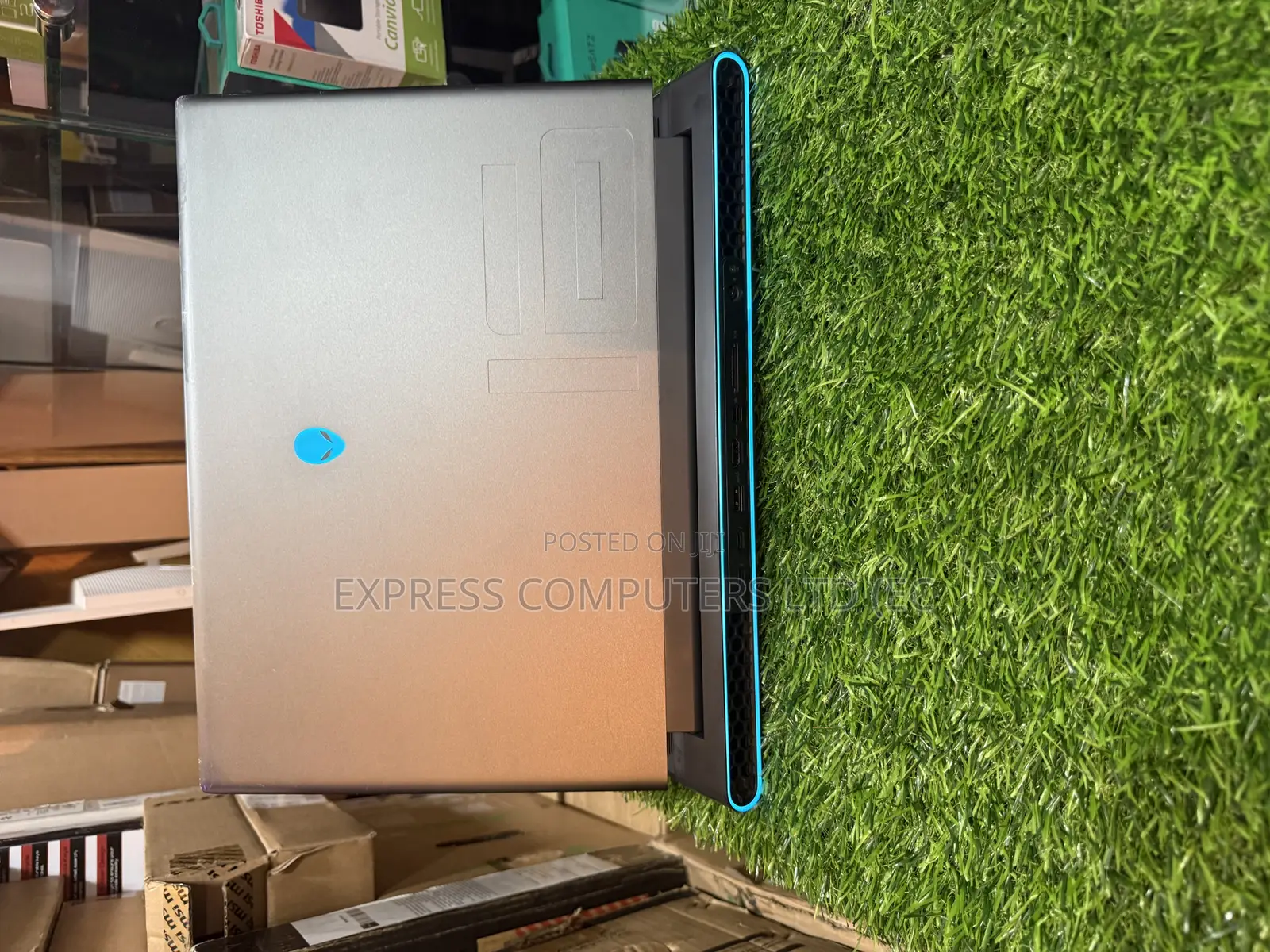 Laptop Alienware M16 R1 40GB Intel Core i9 SSD 1T