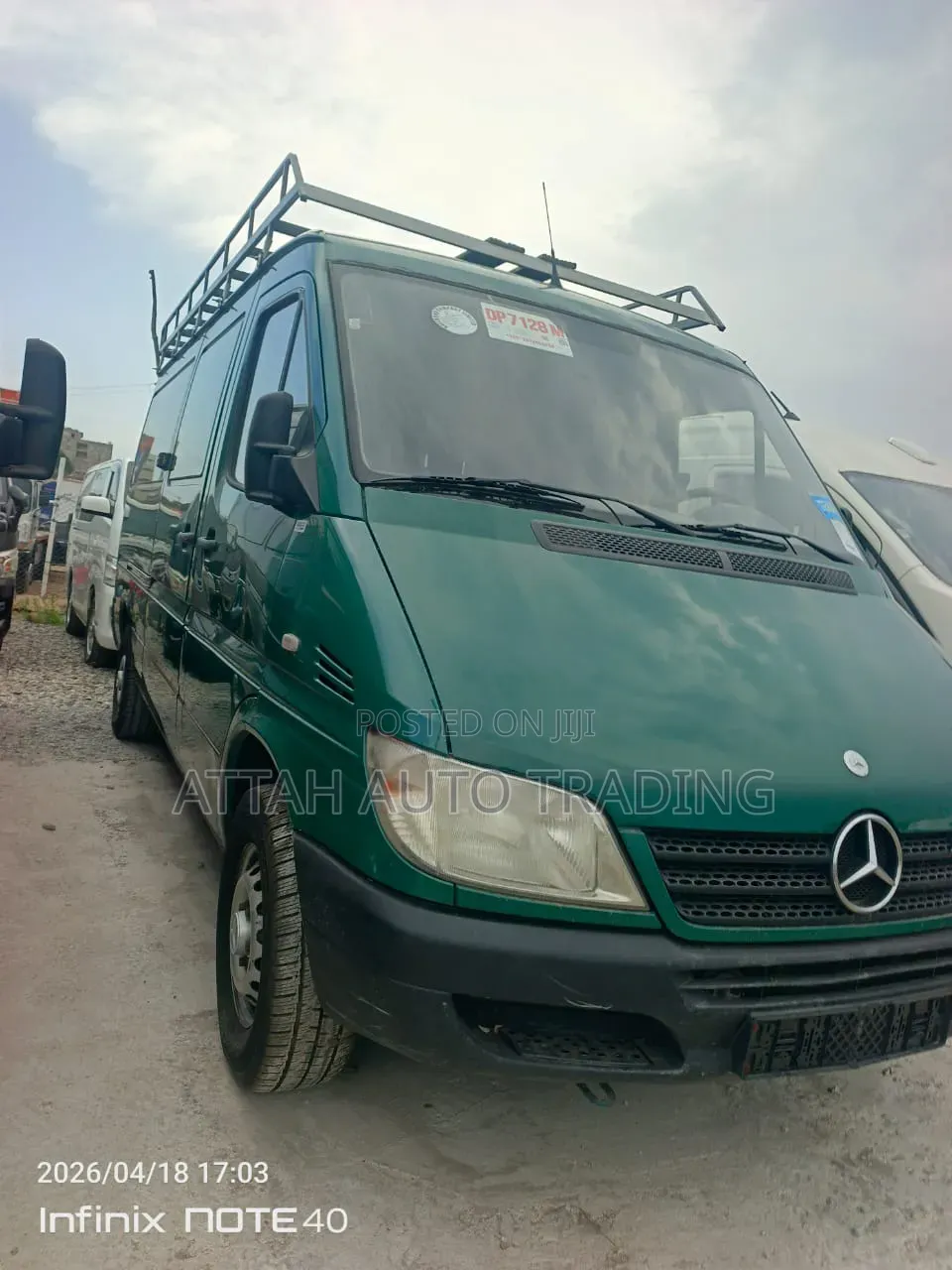 Mercedes-Benz Sprinter 2000 Blue