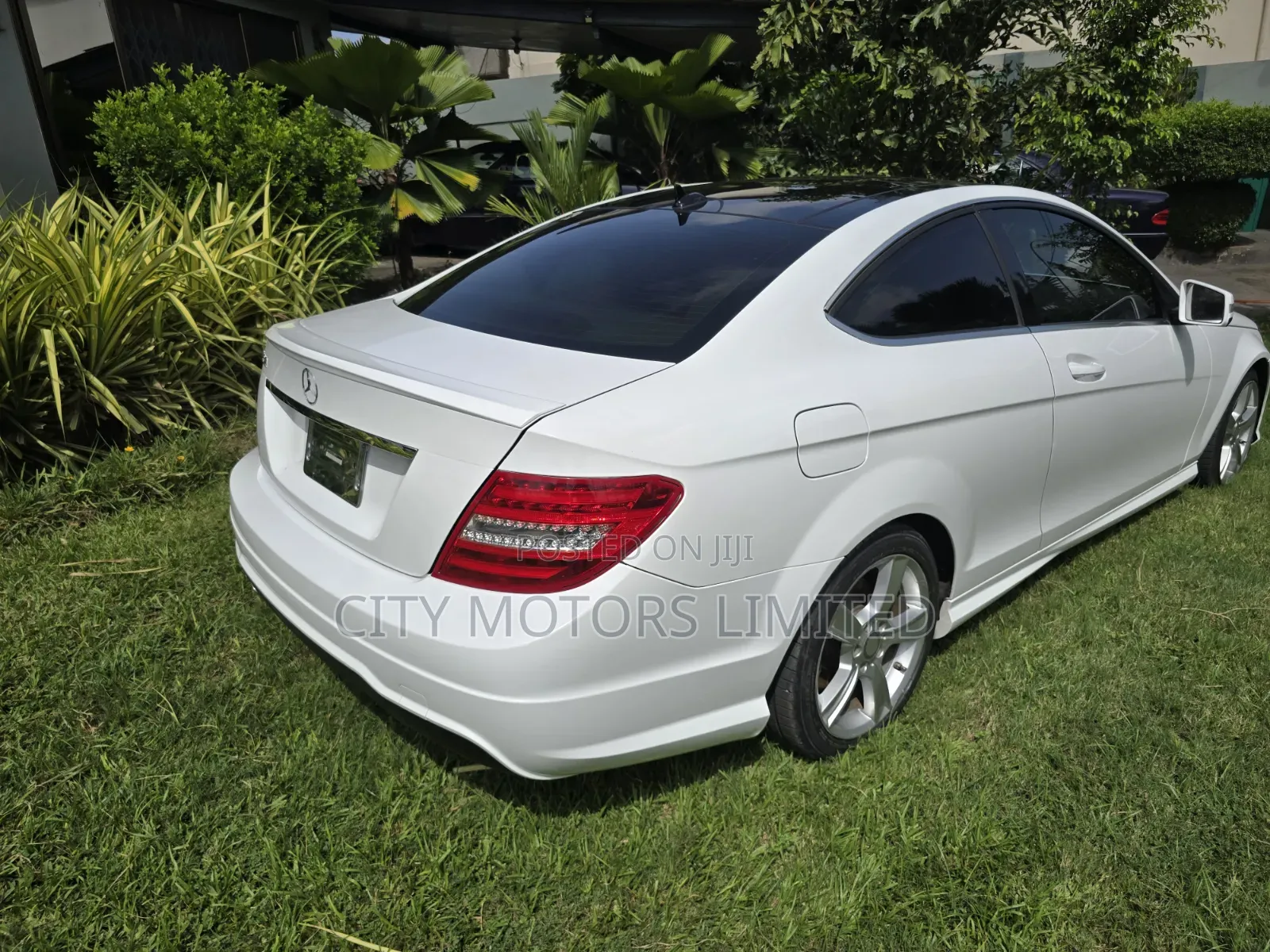 Mercedes-Benz C250 2015 White