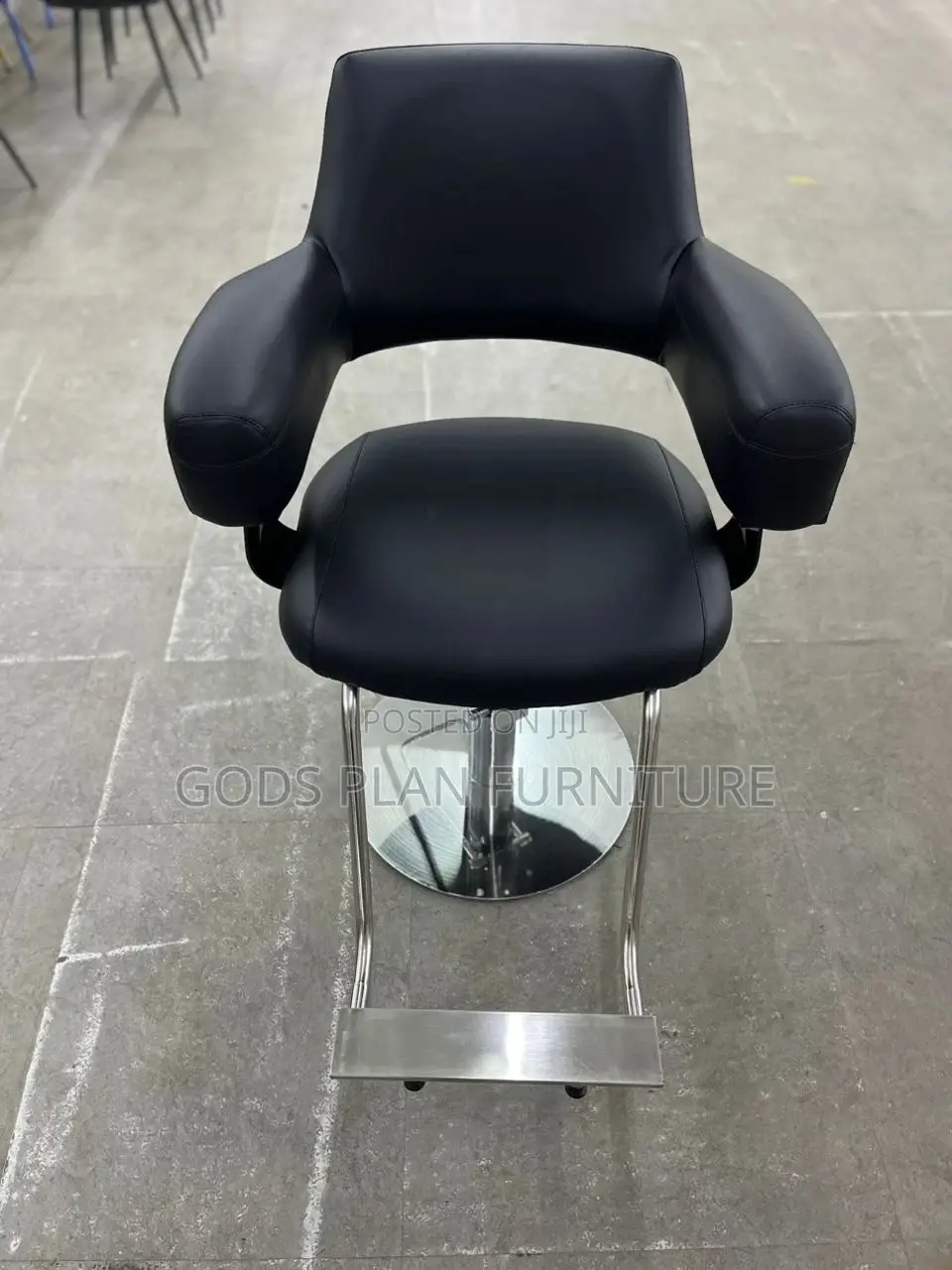 Stylish Barbering Chair