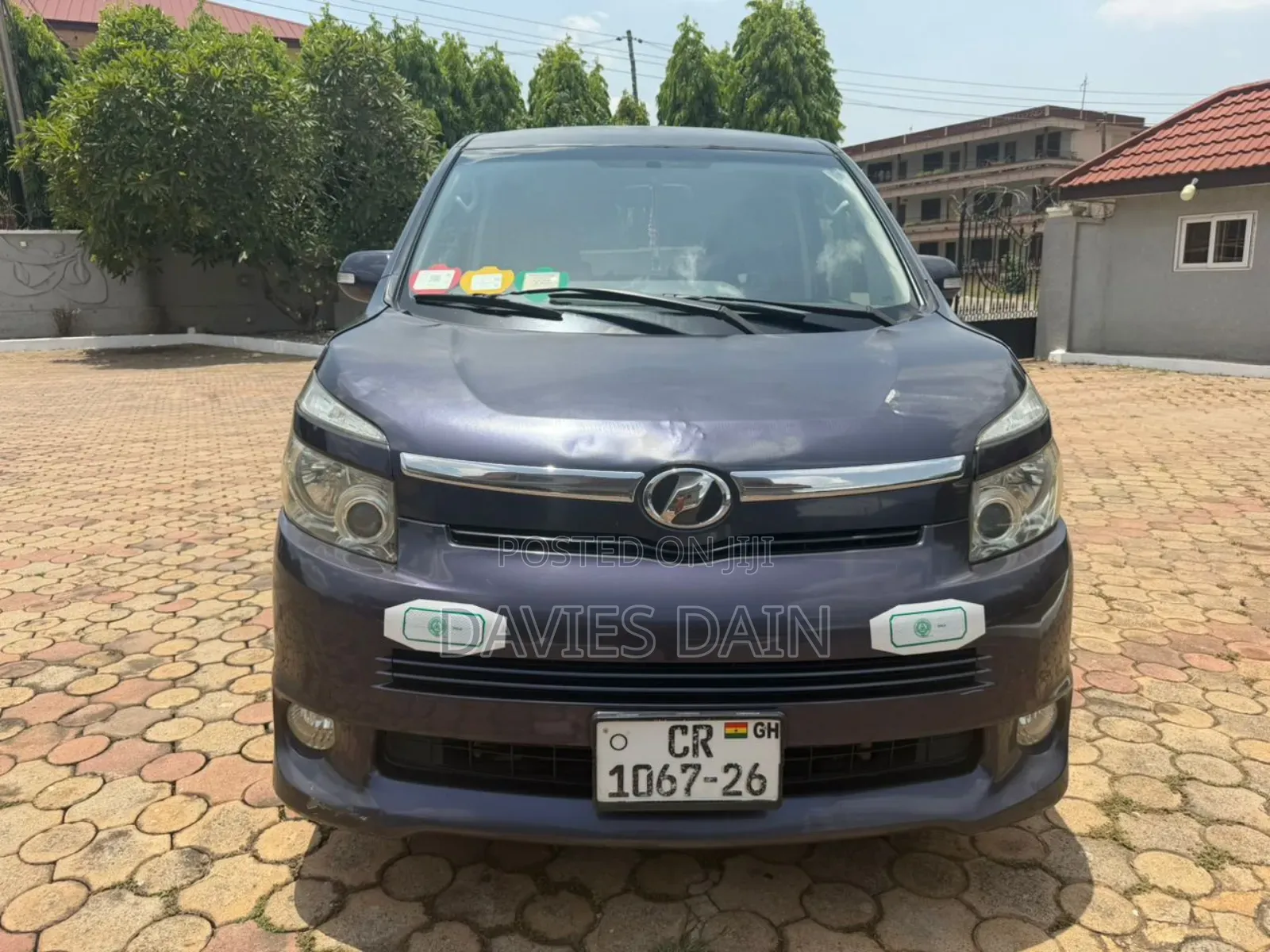 Toyota Voxy 2015 Black