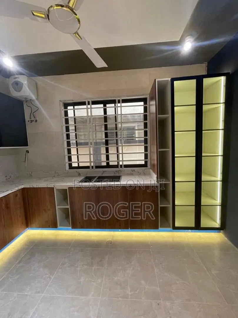 4bdrm House in Atomic Down, Kwabenya for sale
